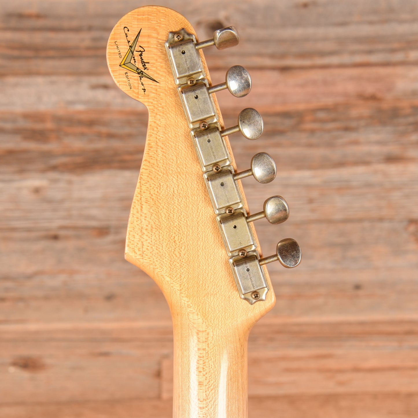 Fender Custom Shop Limited Edition 70th Anniversary '54 Stratocaster Reissue Journeyman Relic Sunburst 2024 Electric Guitars