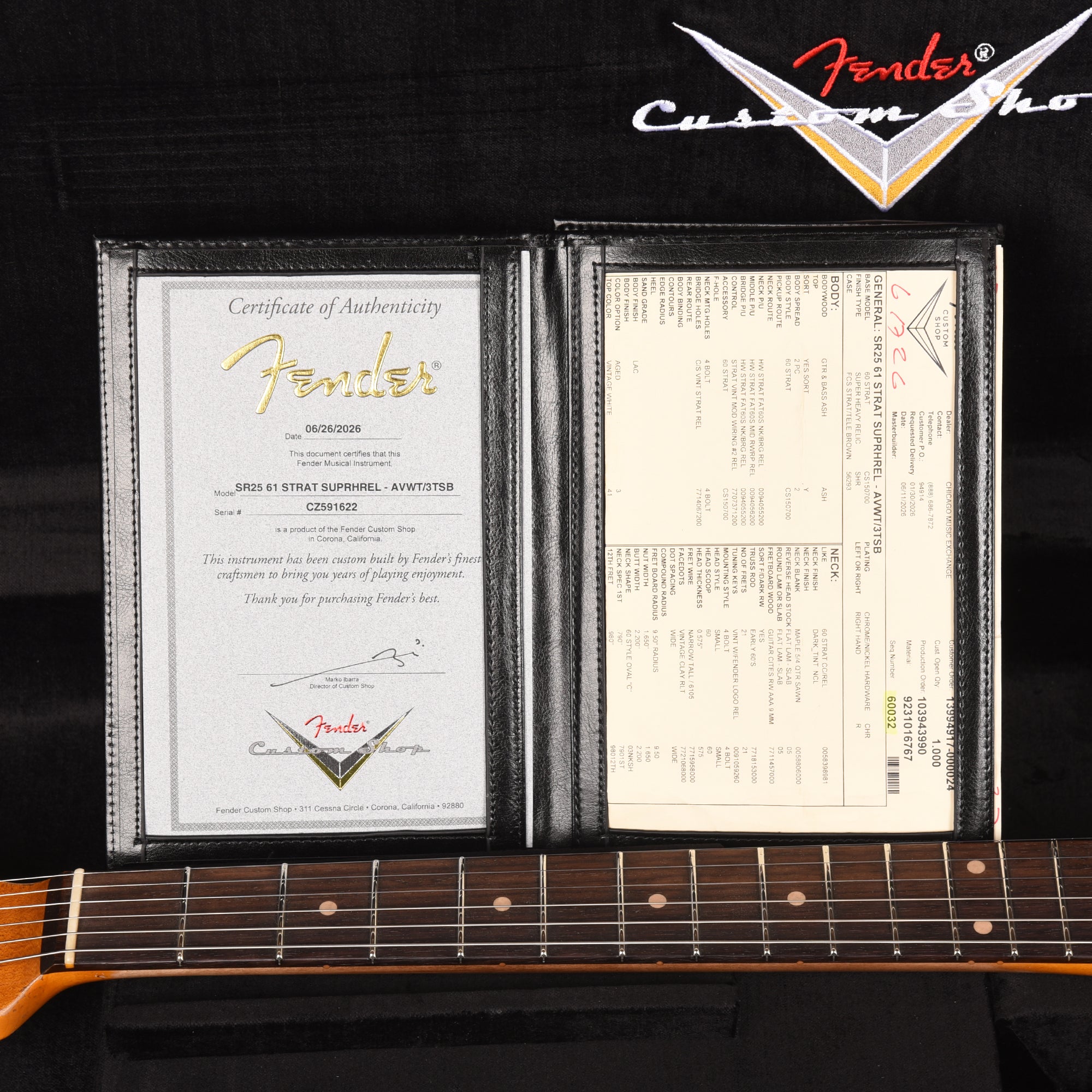 Fender Custom Shop Special Edition 1961 Stratocaster Super Heavy Relic Aged Vintage White over 3-Tone Sunburst Electric Guitars