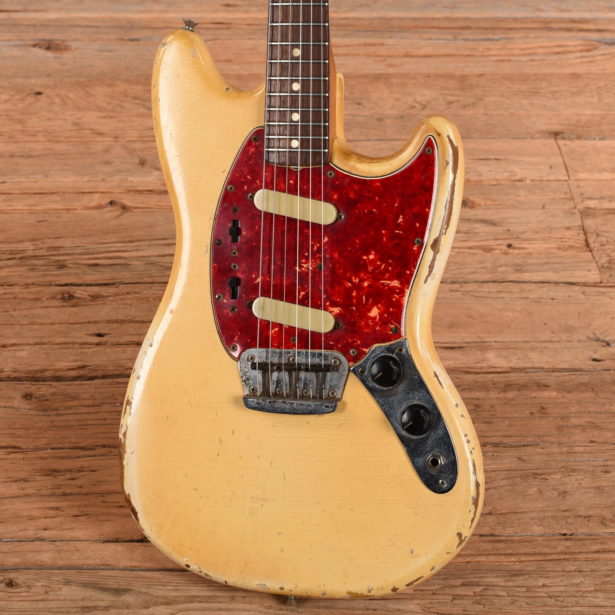 Fender Duo Sonic II Olympic White 1966 Electric Guitars