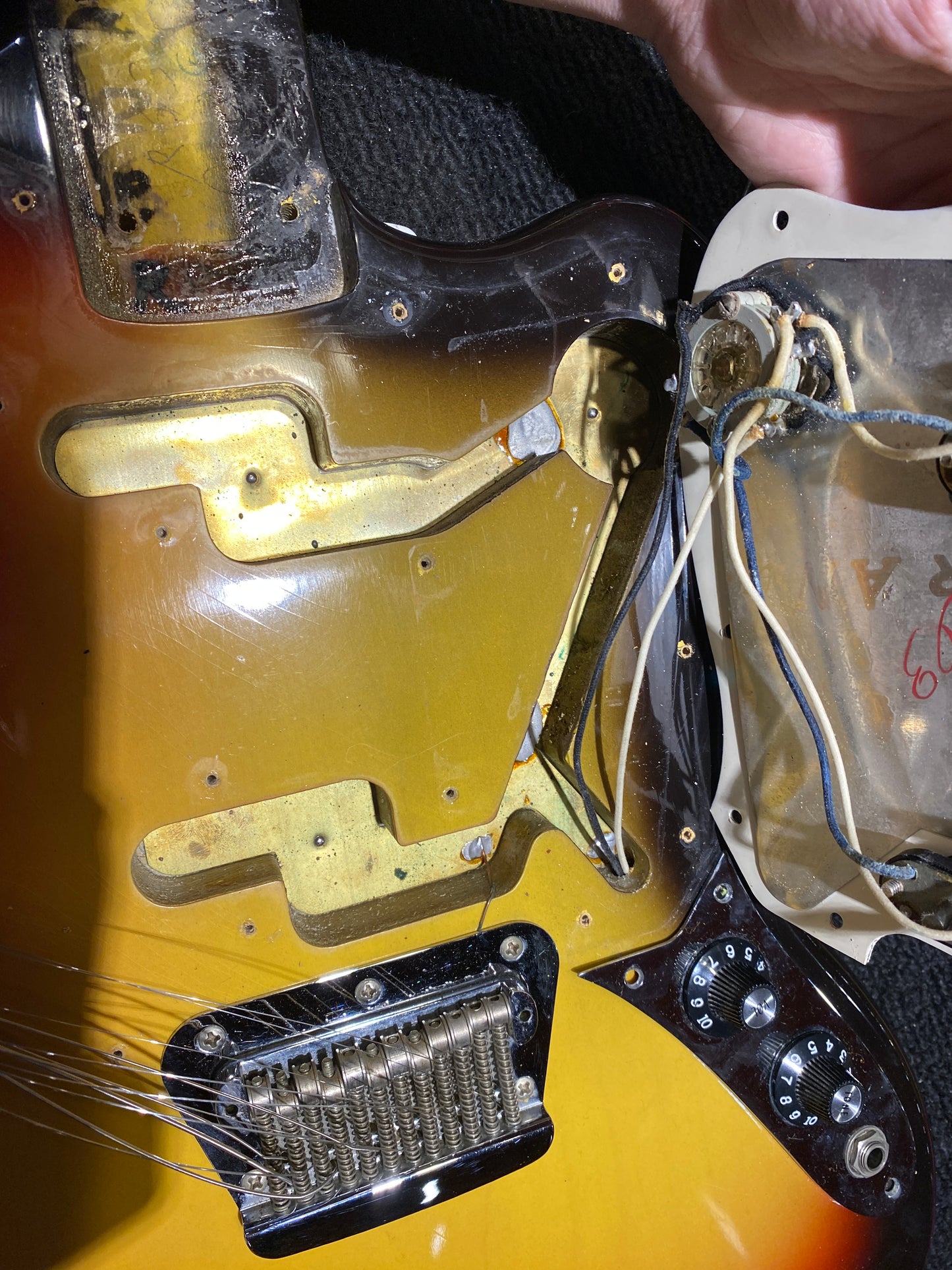 Fender Electric XII Sunburst 1966 Electric Guitars
