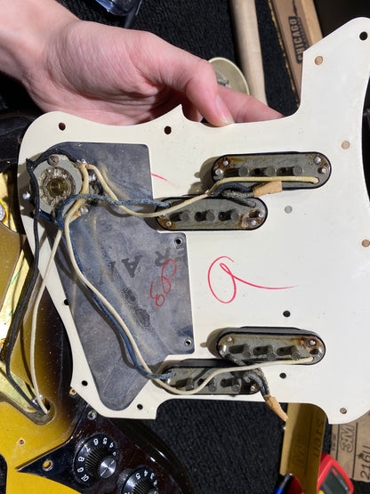 Fender Electric XII Sunburst 1966 Electric Guitars