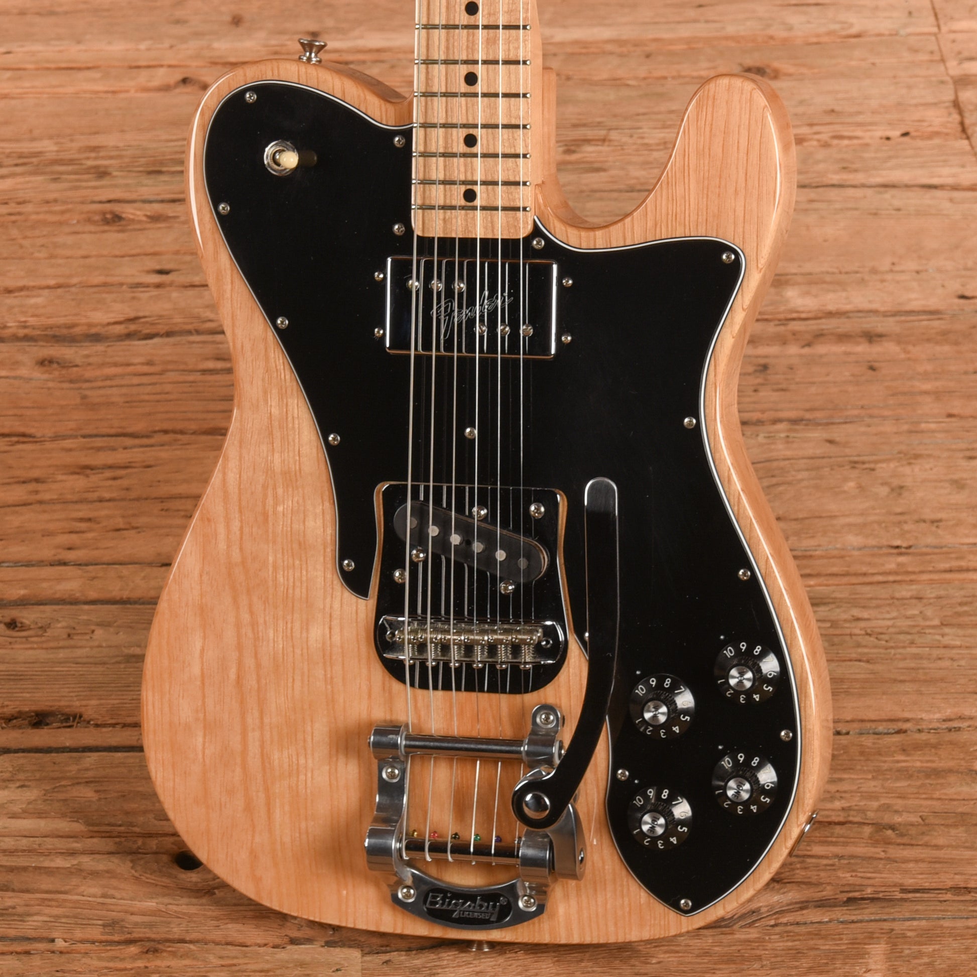 Fender Limited Edition 72 Telecaster Custom Natural 2018 Electric Guitars