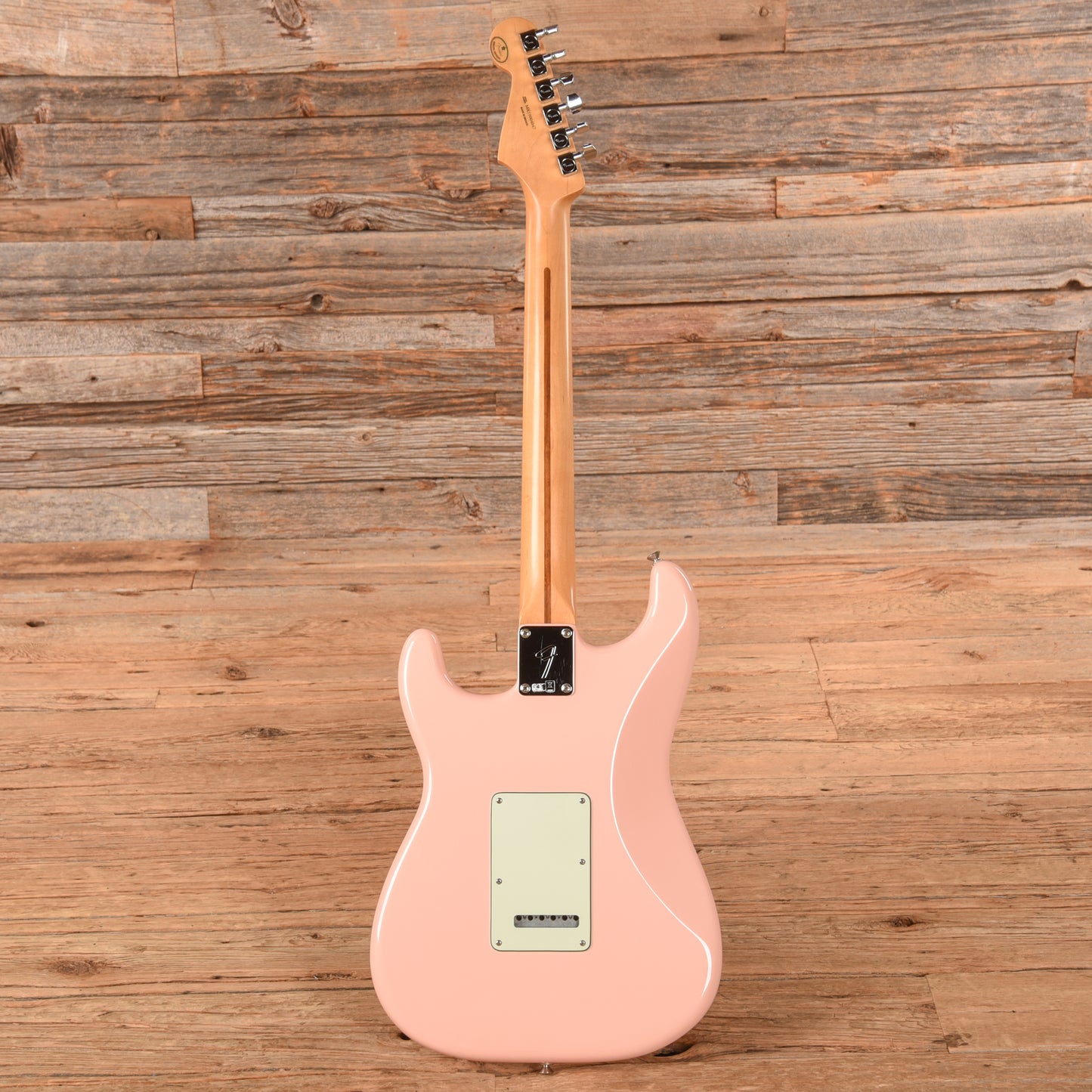 Fender Limited Edition Player Stratocaster Shell Pink 2019 Electric Guitars