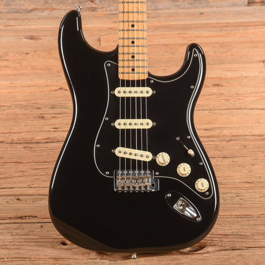 Fender Limited Edition Standard Stratocaster Black 2010 Electric Guitars