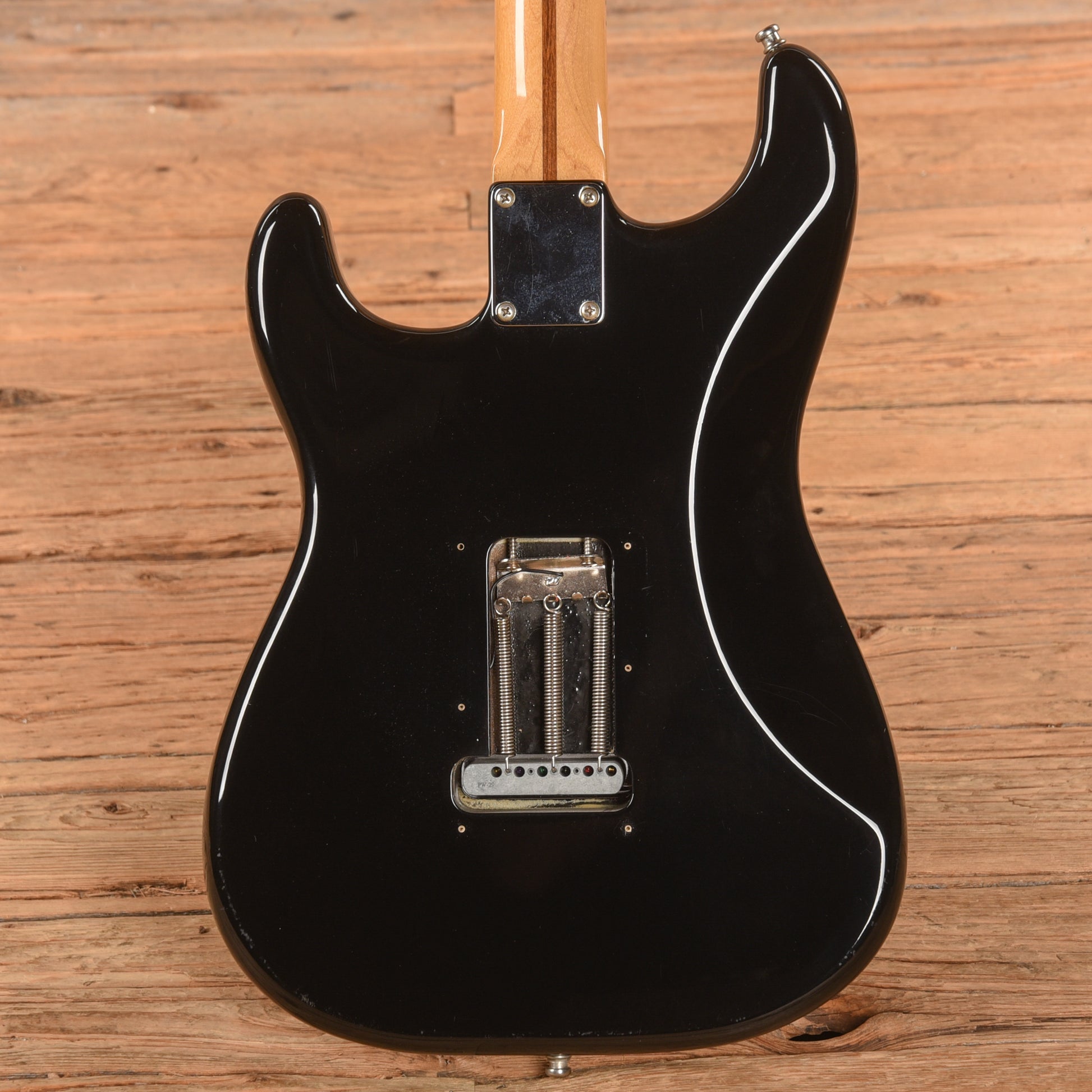 Fender Limited Edition Standard Stratocaster Black 2010 Electric Guitars