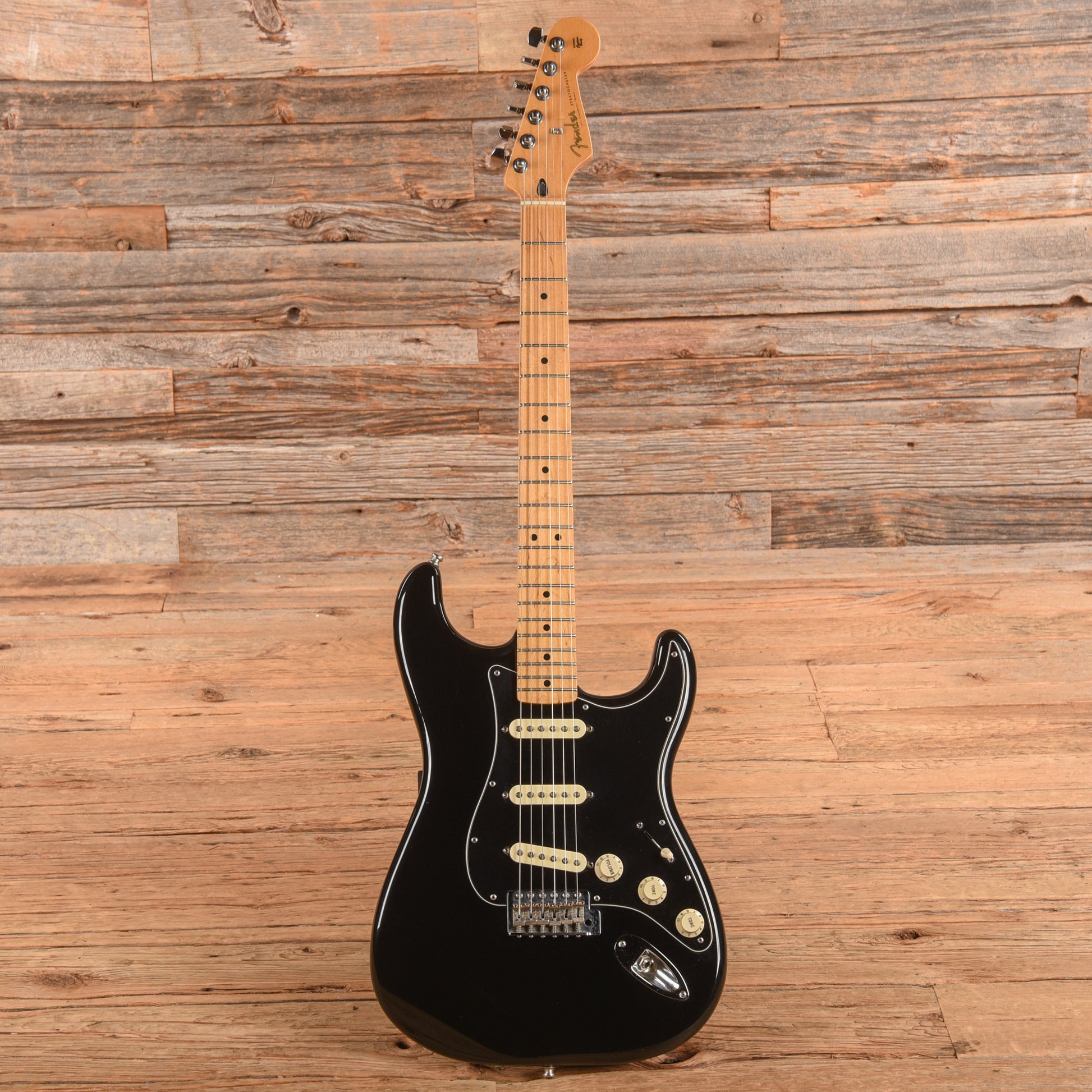 Fender Limited Edition Standard Stratocaster Black 2010 Electric Guitars