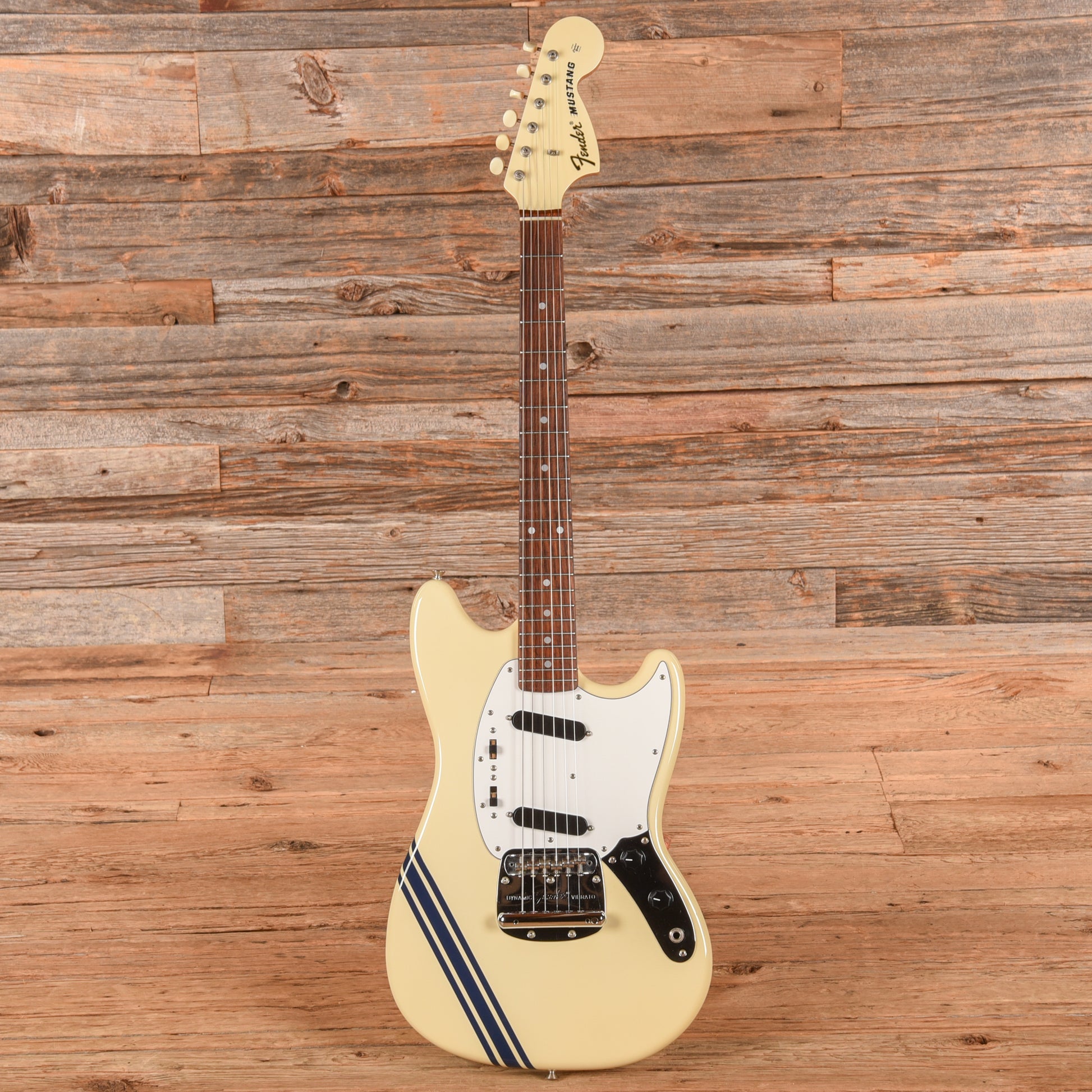Fender MG-73 Mustang Olympic White 2008 Electric Guitars
