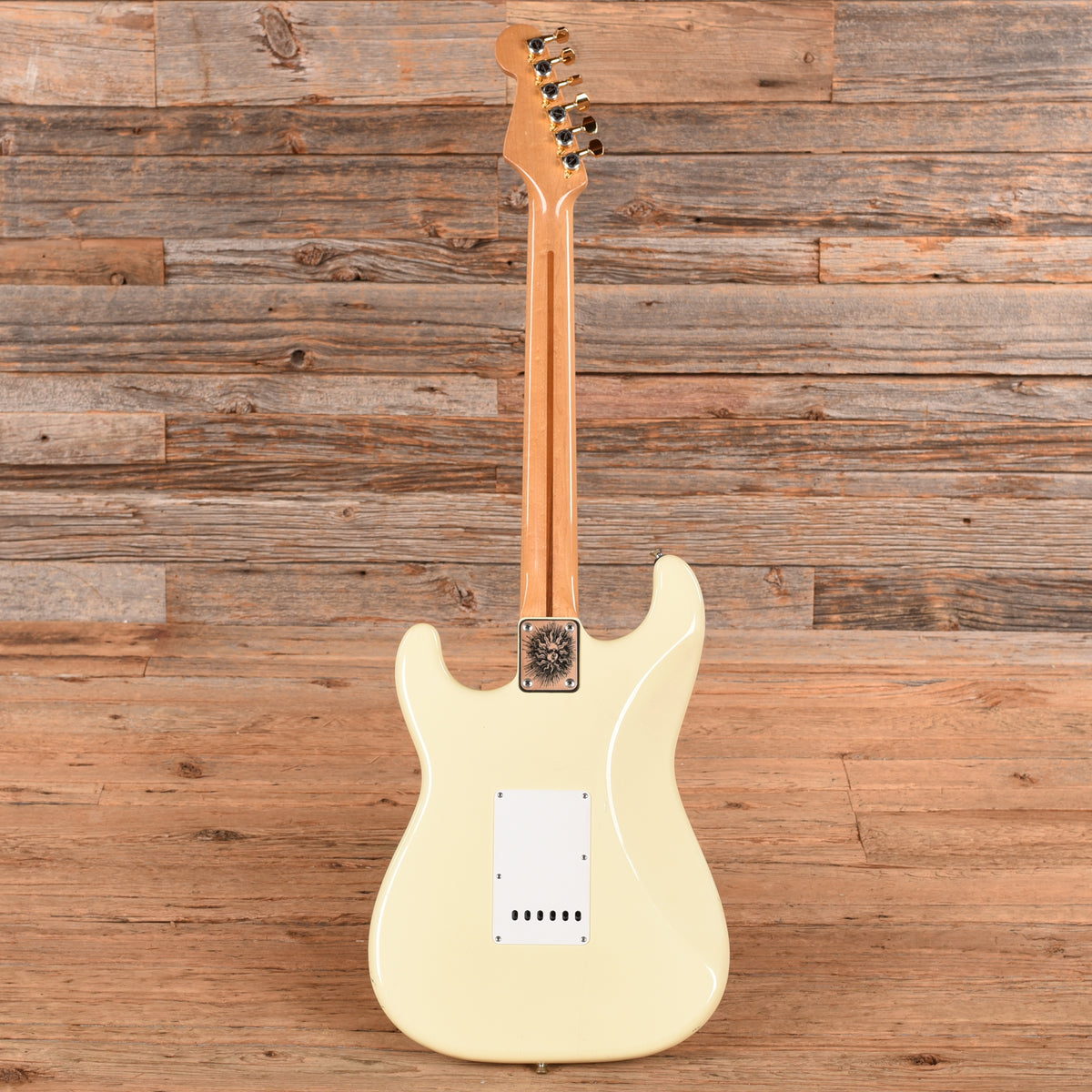 Fender MIJ Standard Stratocaster White 1987 Electric Guitars