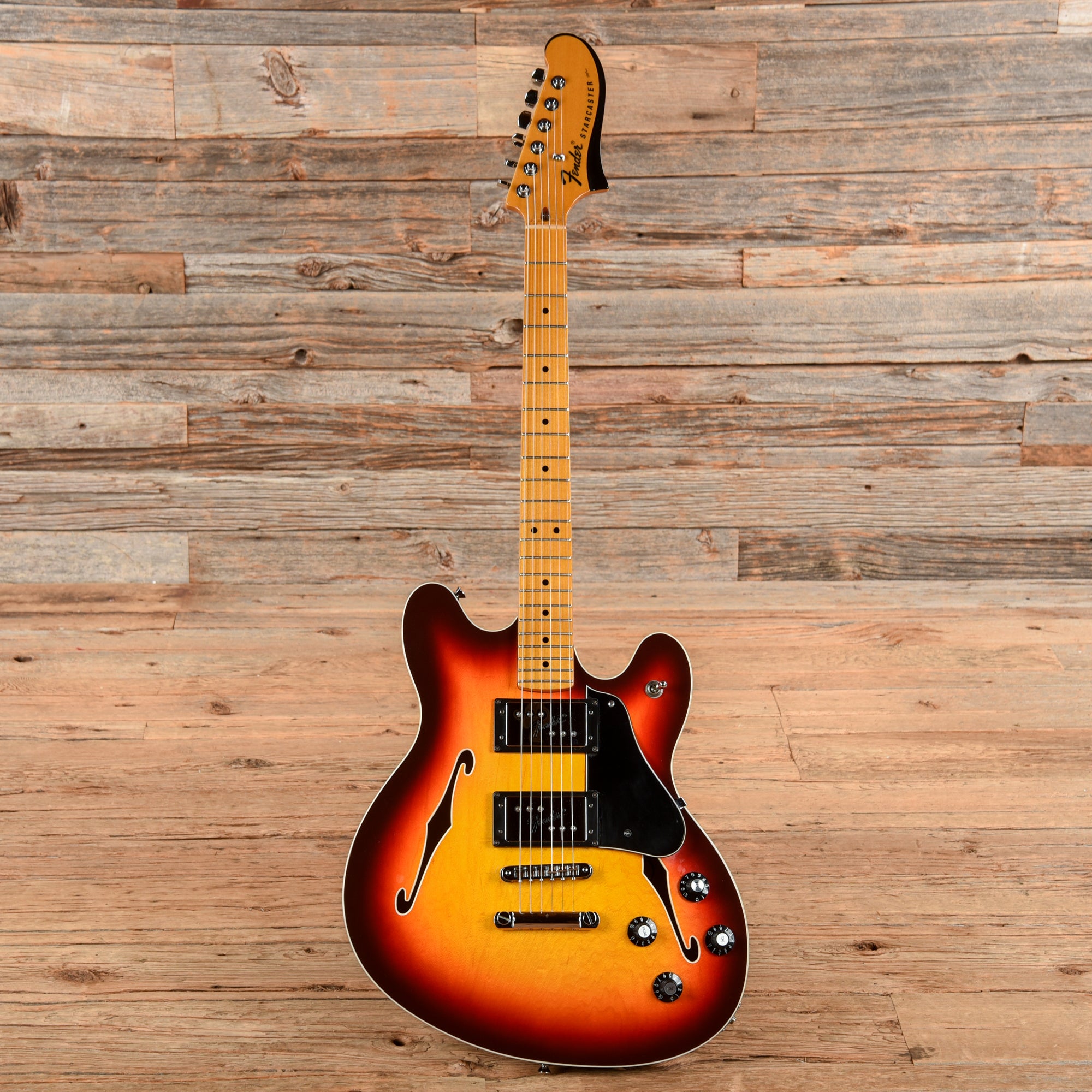 Fender Modern Player Starcaster Aged Cherry Burst 2014 – Chicago