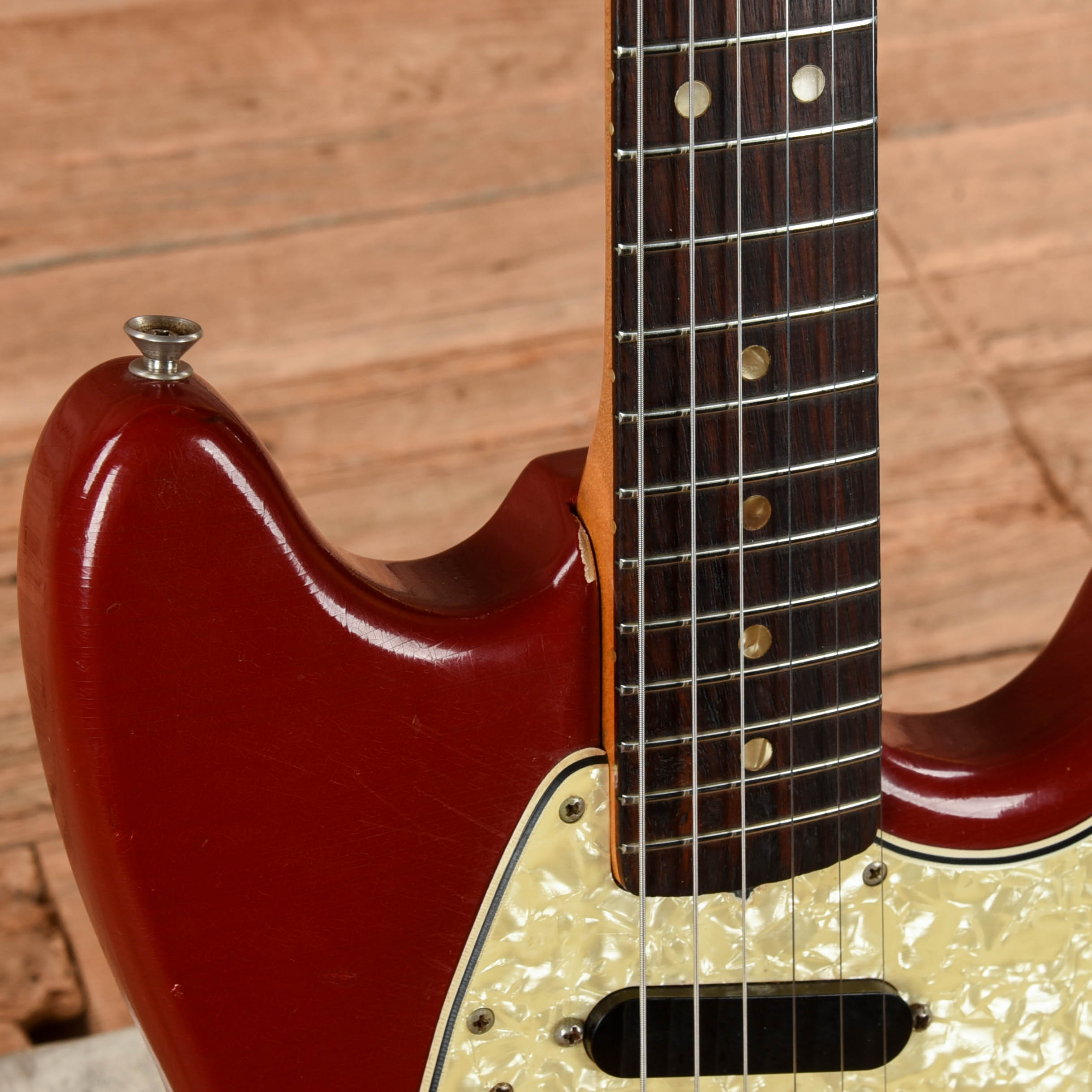 Fender Mustang Dakota Red 1966 Electric Guitars