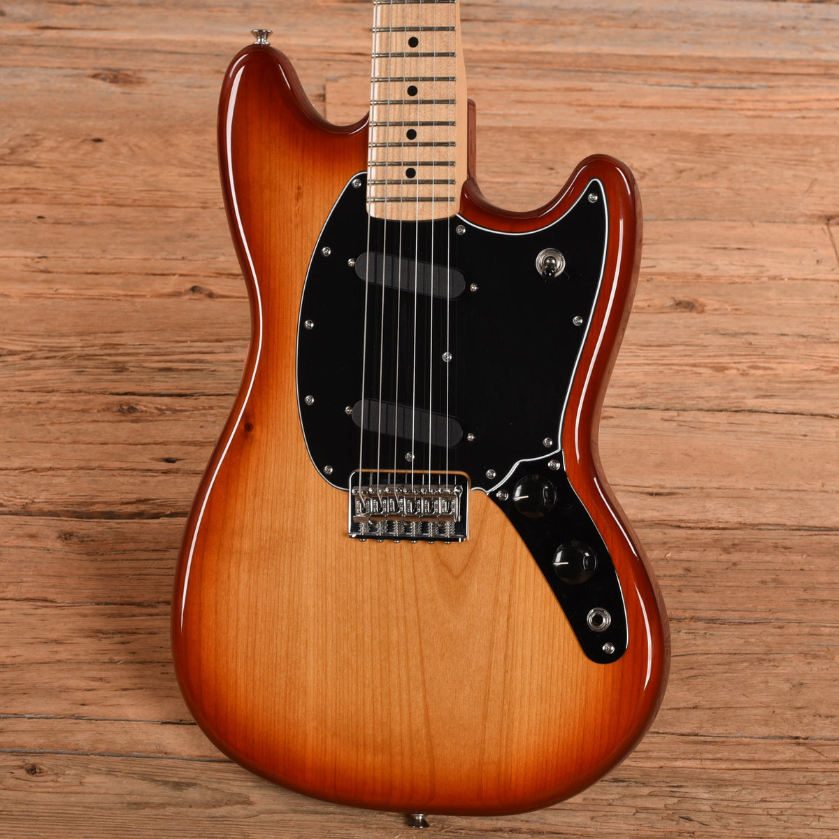 Fender Player Mustang Sienna Sunburst 2021 Electric Guitars