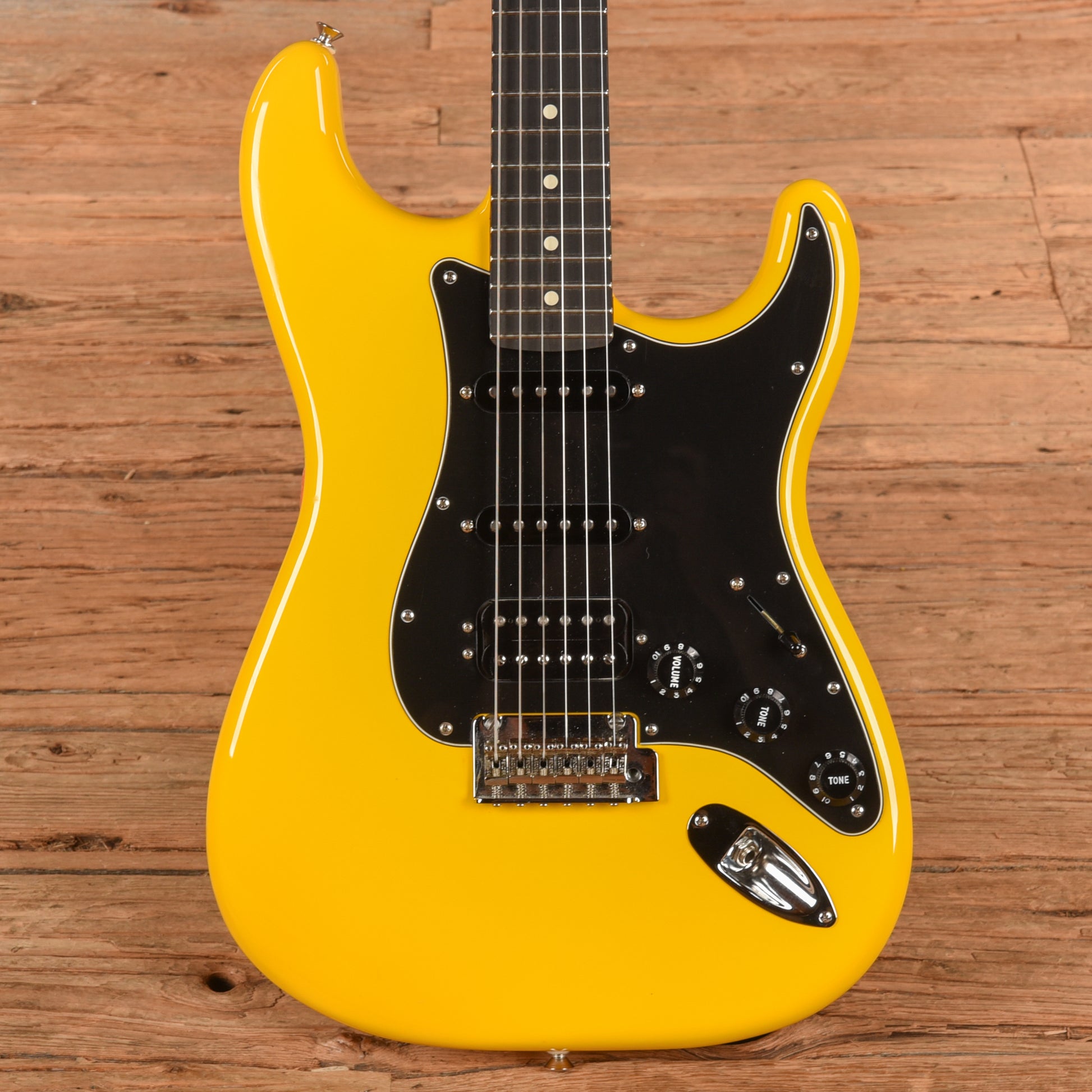 Fender Player Stratocaster HSS Ferrari Yellow 2021 Electric Guitars