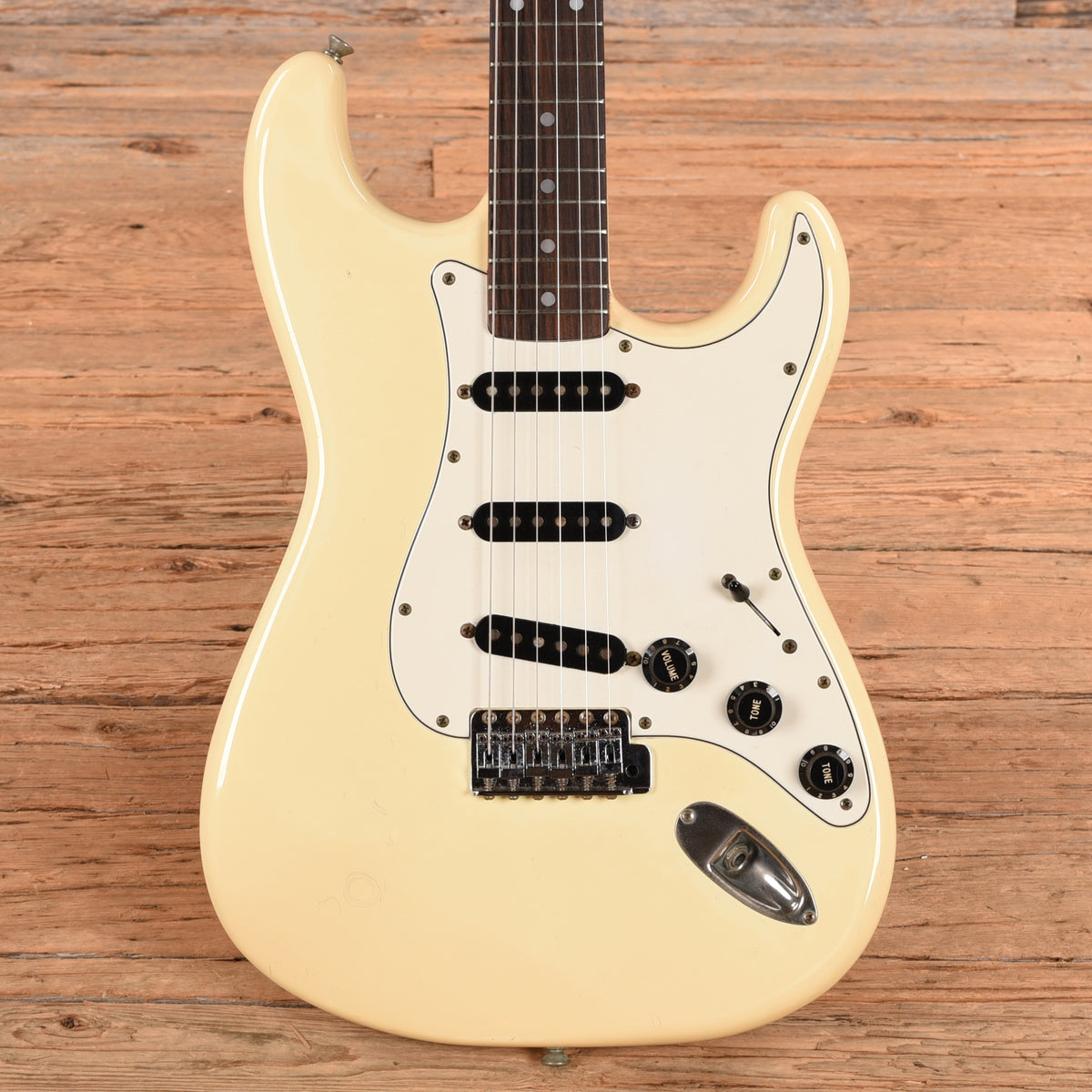 Fender ST-72 55 Stratocaster Olympic White 1985 Electric Guitars