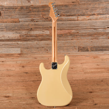 Fender Standard Stratocaster (2-Knob) Ivory White 1984 Electric Guitars