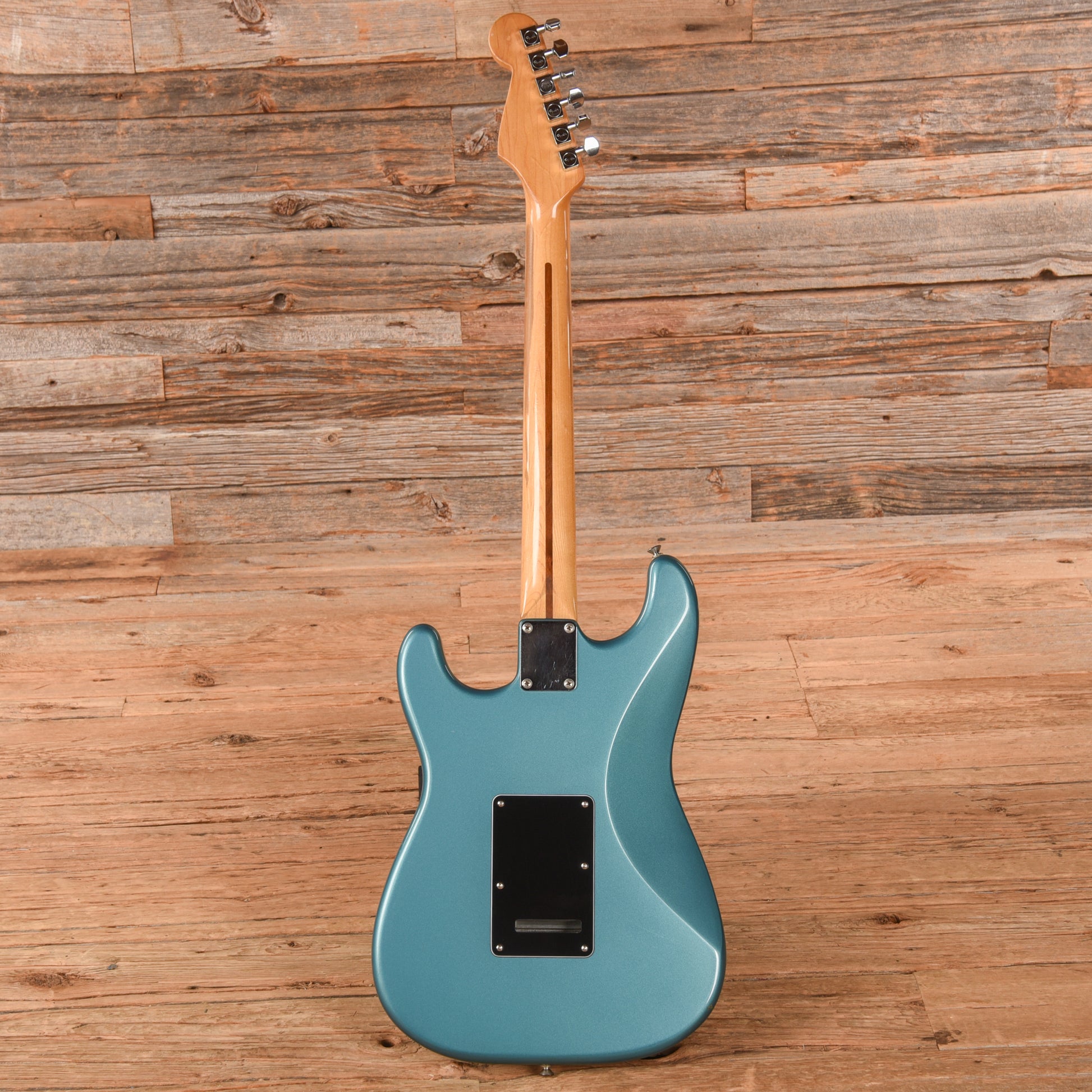 Fender Standard Stratocaster Lake Placid Blue 1993 Electric Guitars