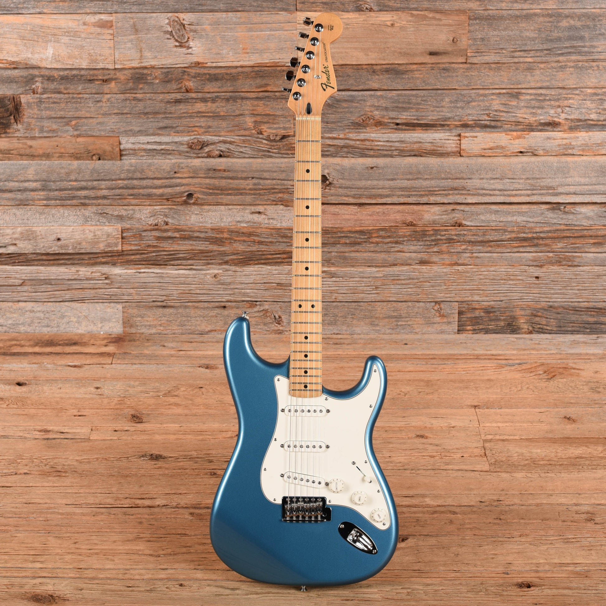 Fender Standard Stratocaster Ocean Turquoise 2009 Electric Guitars
