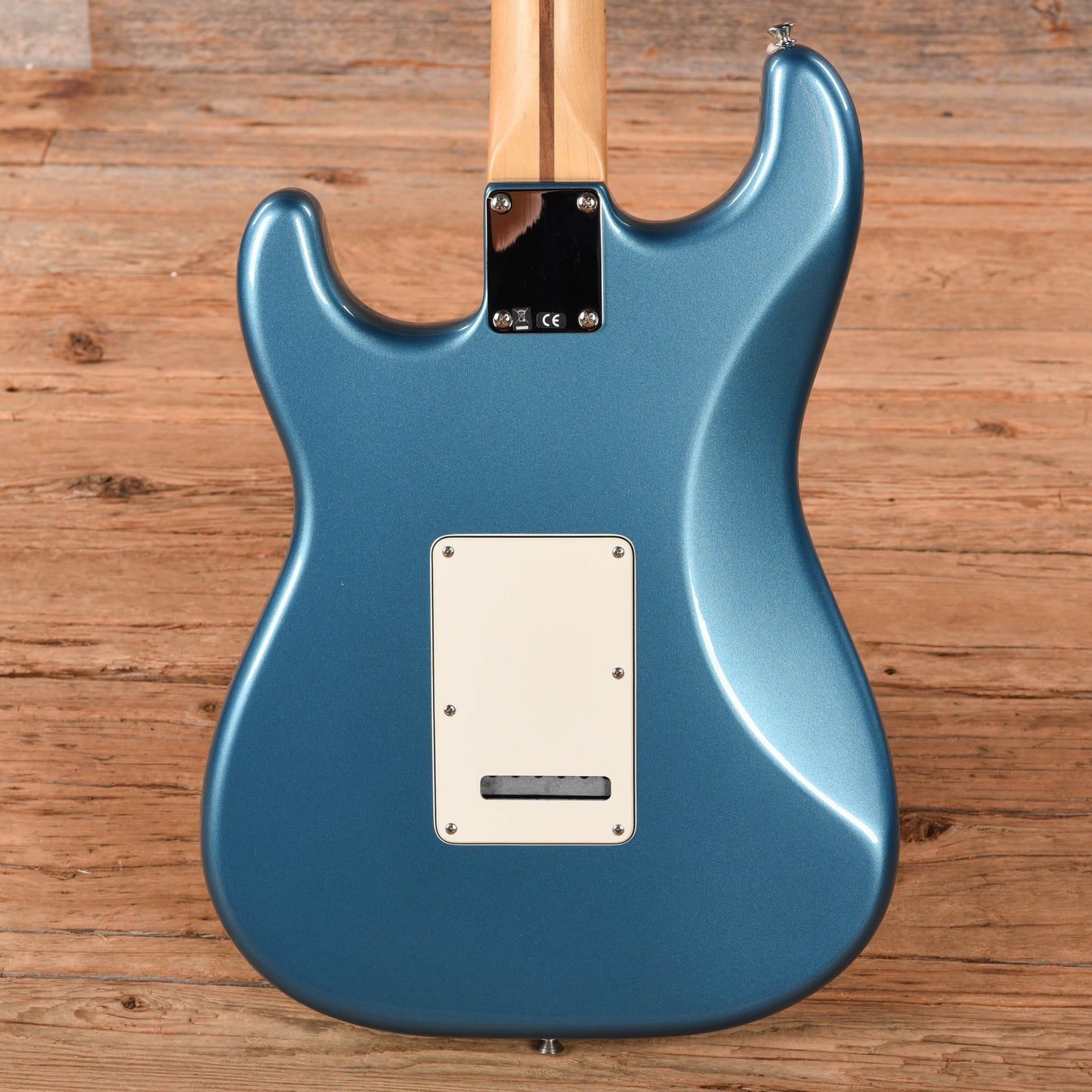Fender Standard Stratocaster Ocean Turquoise 2009 Electric Guitars