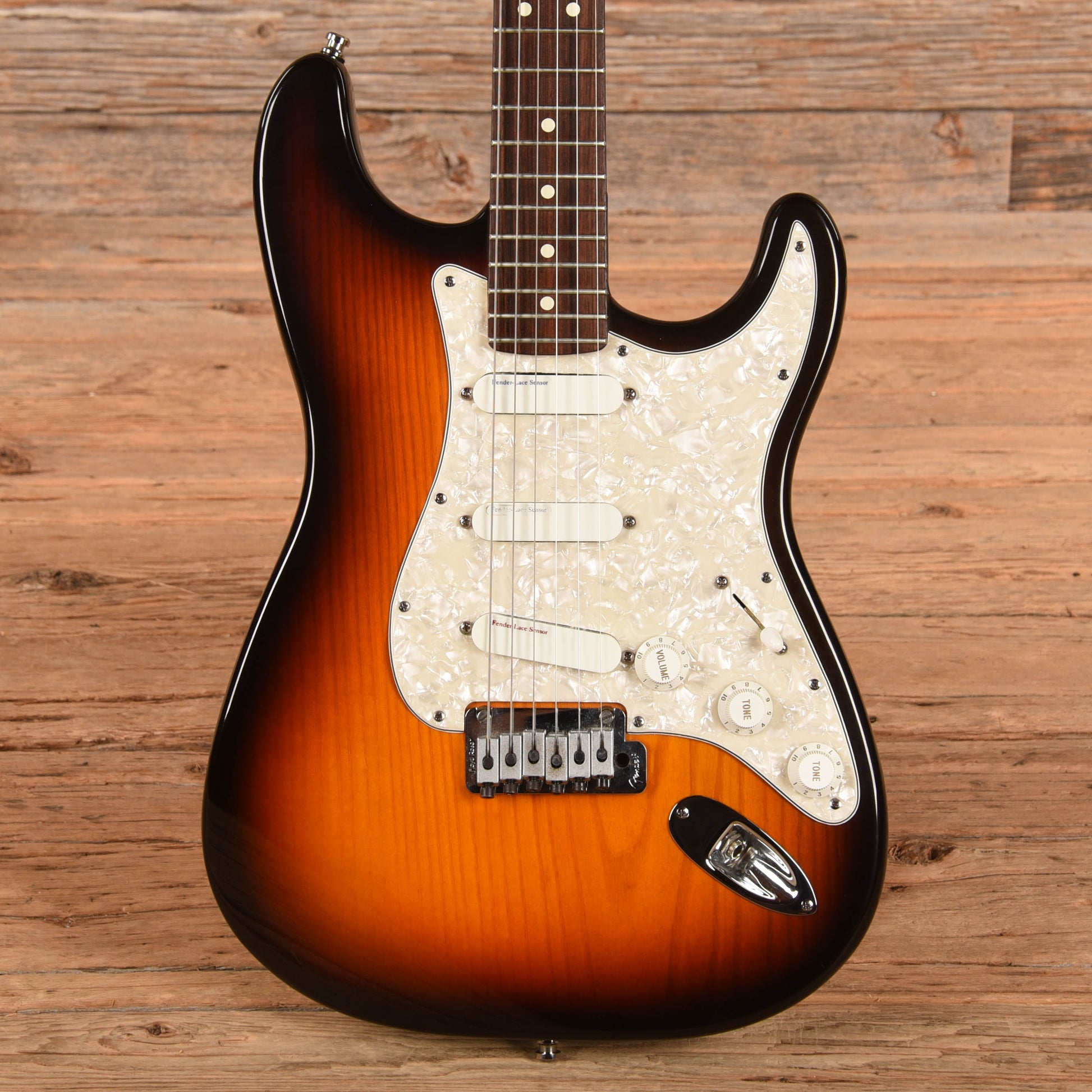 Fender Strat Plus Deluxe Sunburst 1994 Electric Guitars
