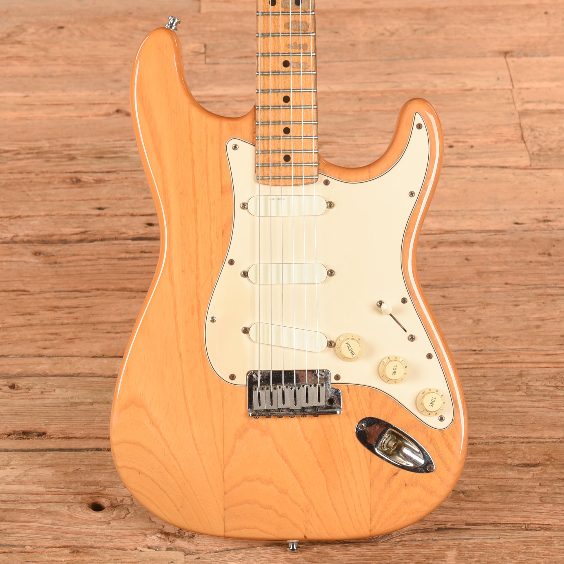 Fender Strat Plus Natural 1990 Electric Guitars