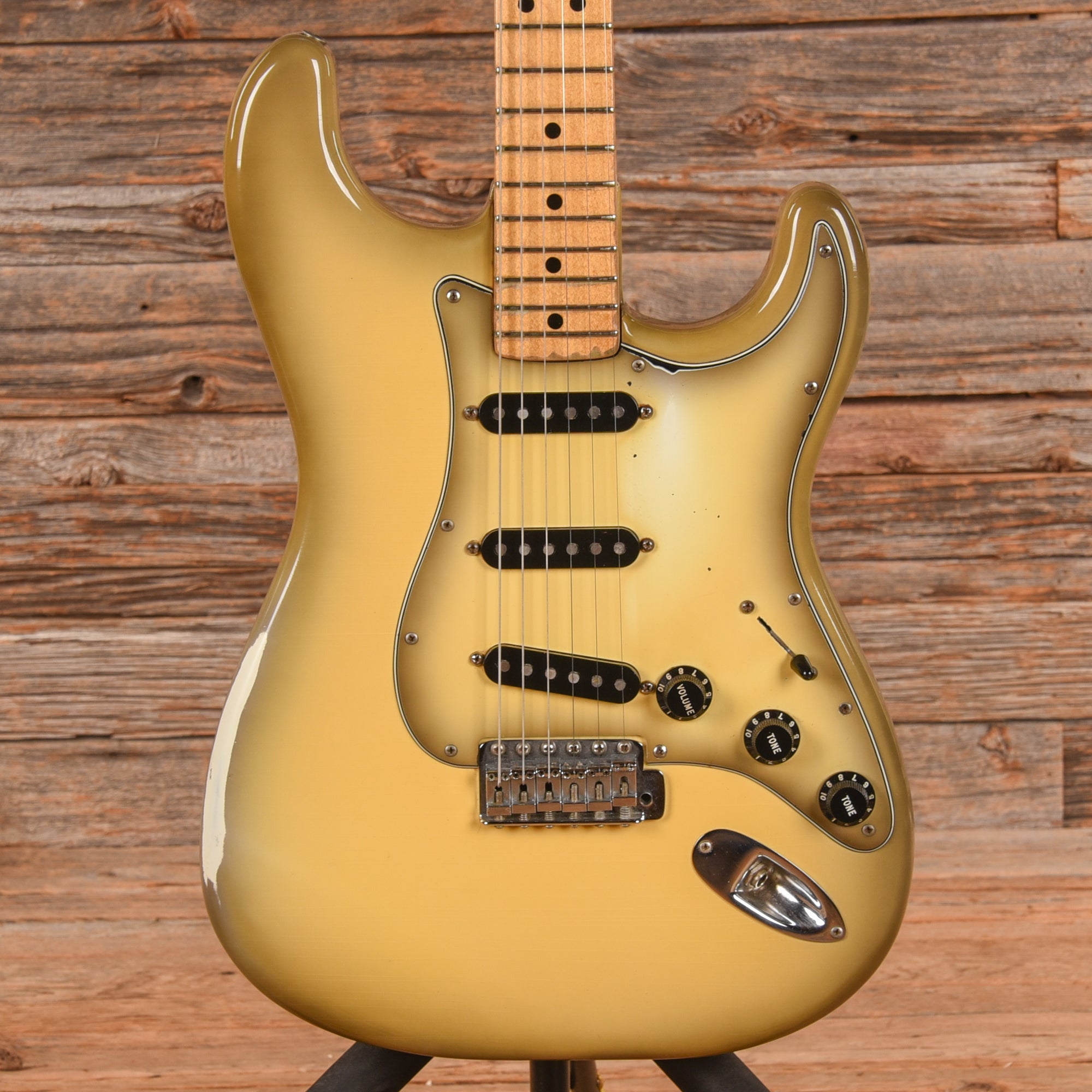 Fender Stratocaster Antigua 1979 Electric Guitars