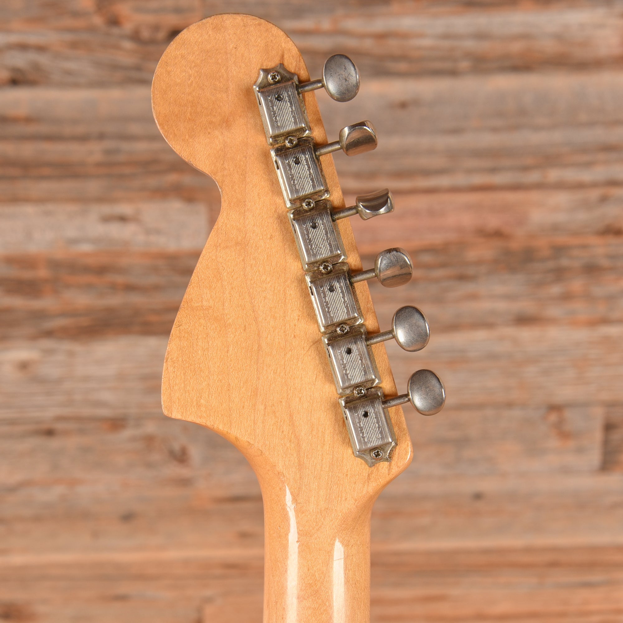 Fender Stratocaster Candy Apple Red 1966 Electric Guitars