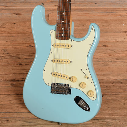 Fender Stratocaster Daphne Blue 2002 Electric Guitars