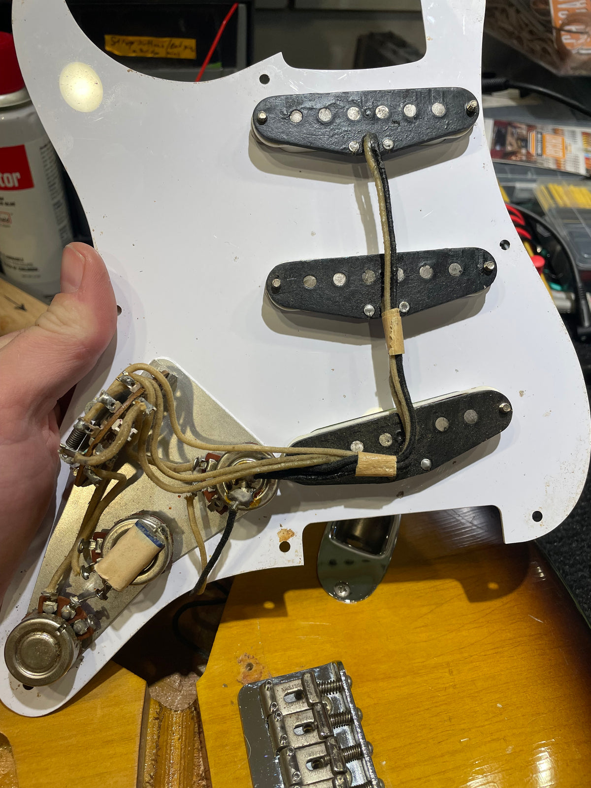 Fender Stratocaster Hardtail Sunburst 1957 Electric Guitars