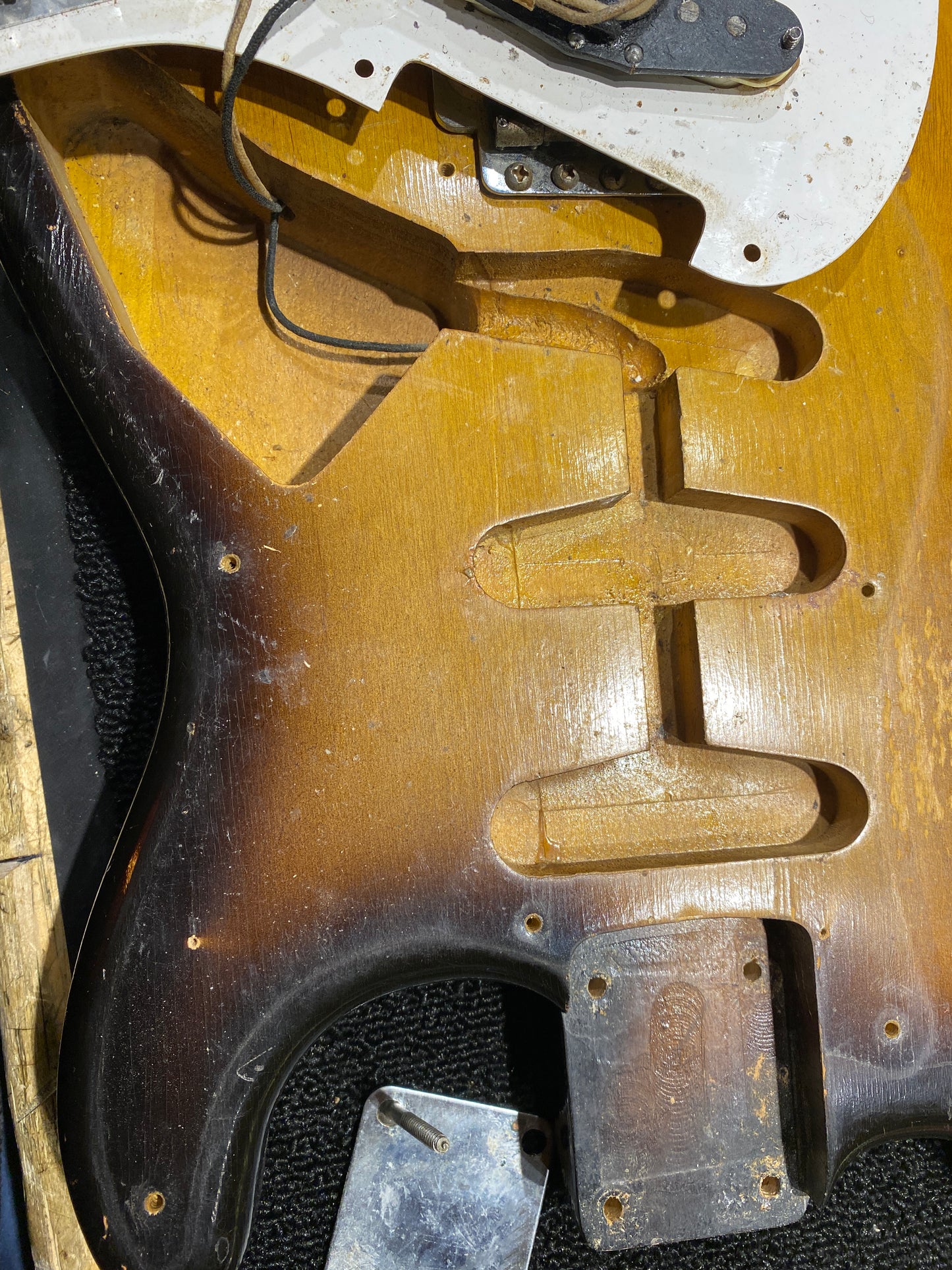 Fender Stratocaster Sunburst 1957 Electric Guitars