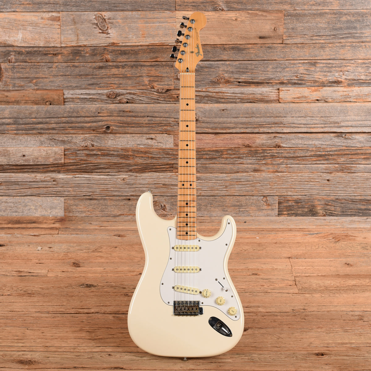 Fender Stratocaster White 2000 Electric Guitars