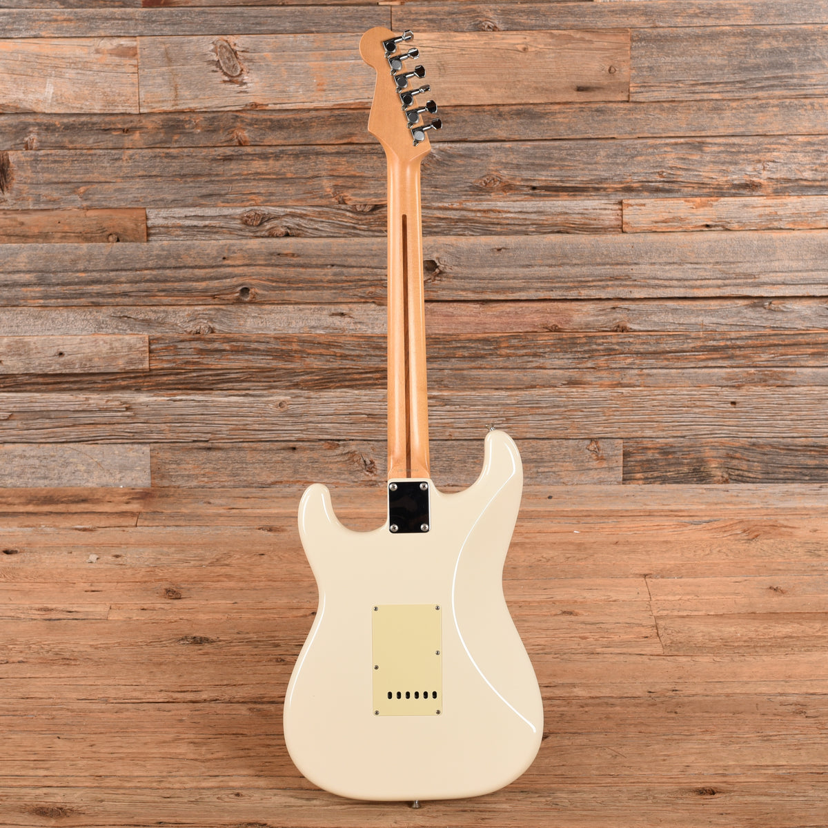 Fender Stratocaster White 2000 Electric Guitars