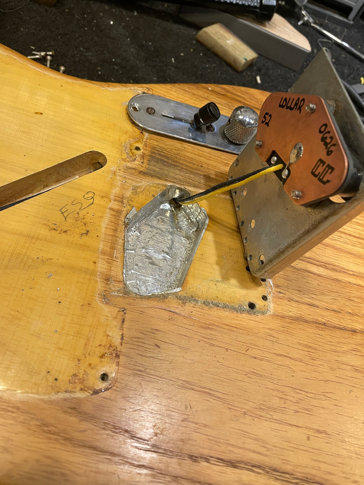 Fender Telecaster Natural Refin 1952 Electric Guitars