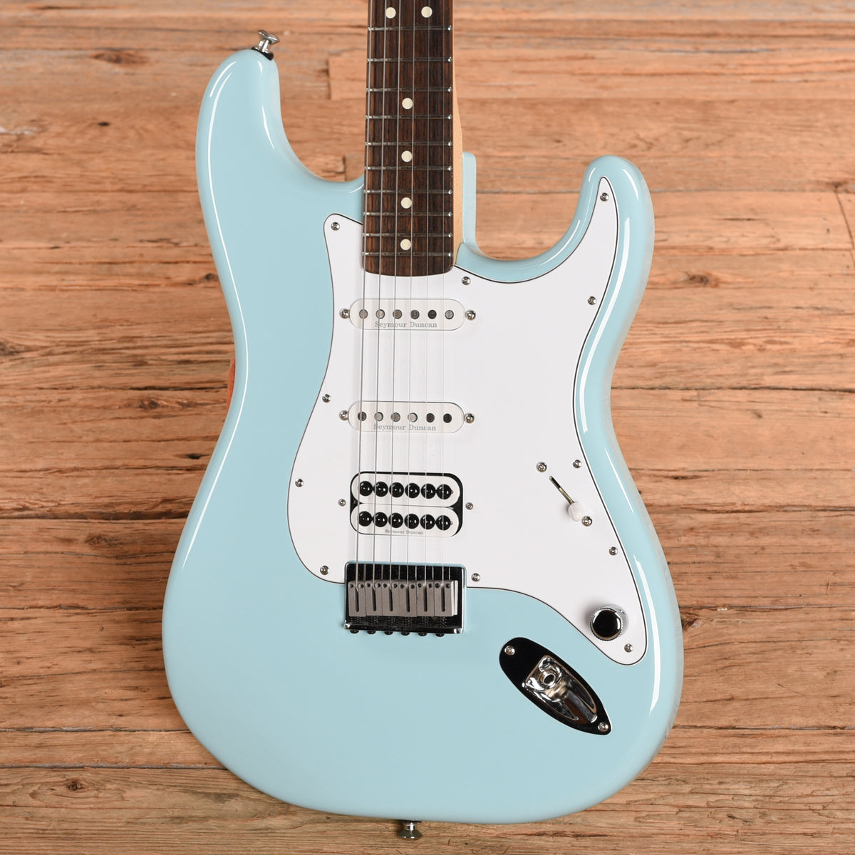 Fender Tom Delonge Stratocaster Sonic Blue 2023 Electric Guitars