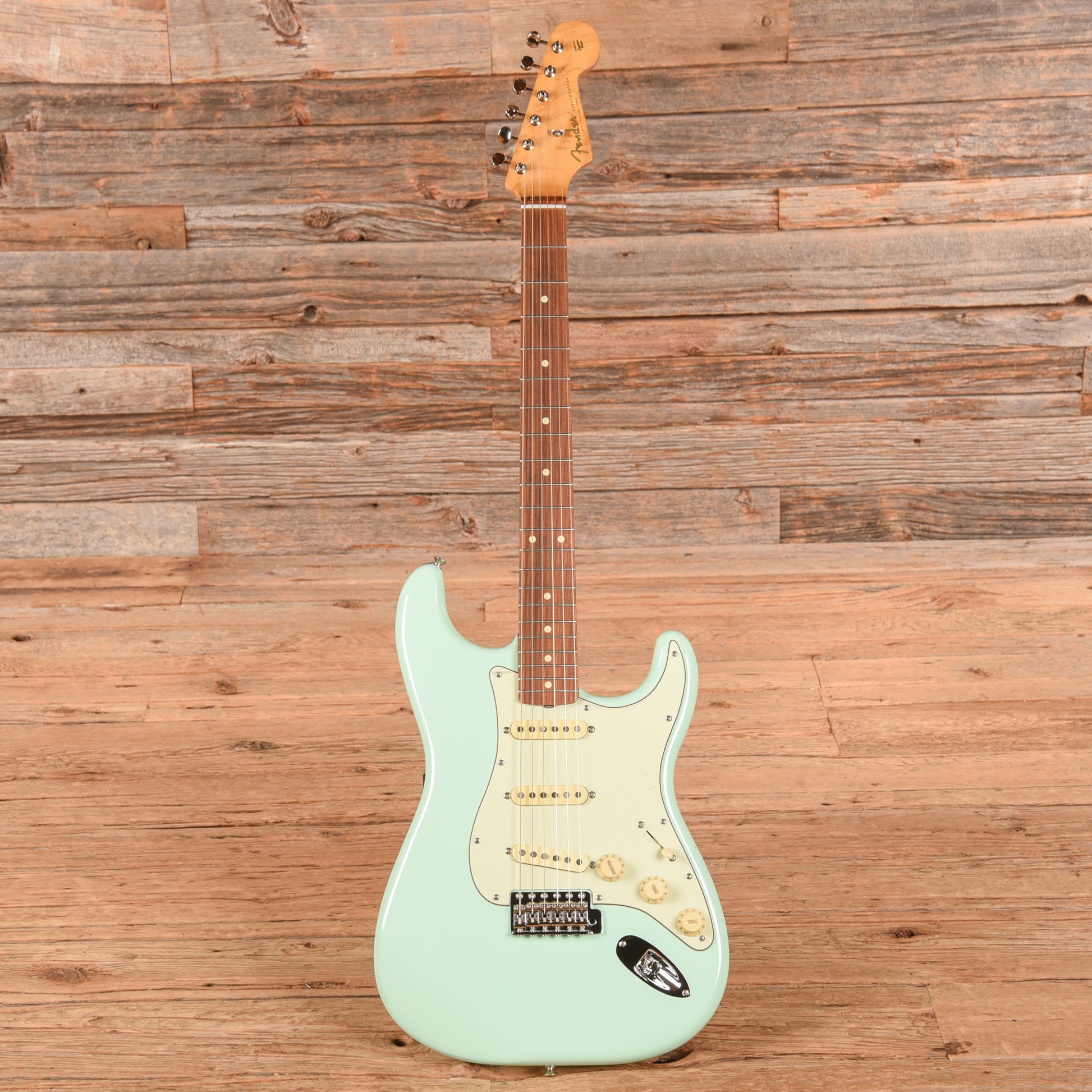 Fender Vintera '60s Stratocaster Surf Green 2022 Electric Guitars