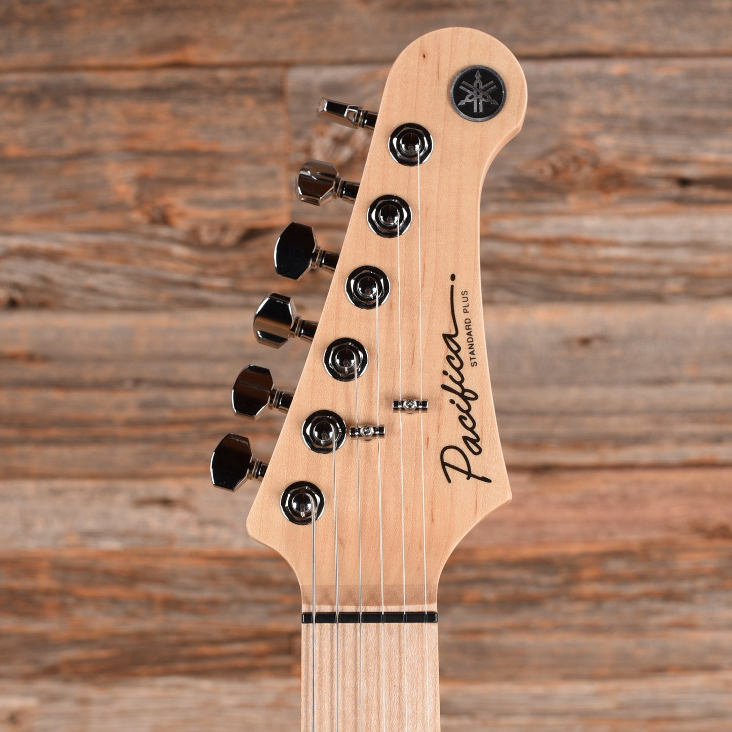 Fender Yamaha PACS+12 Pacifica Standard Plus Sparkle Blue 2024 Electric Guitars