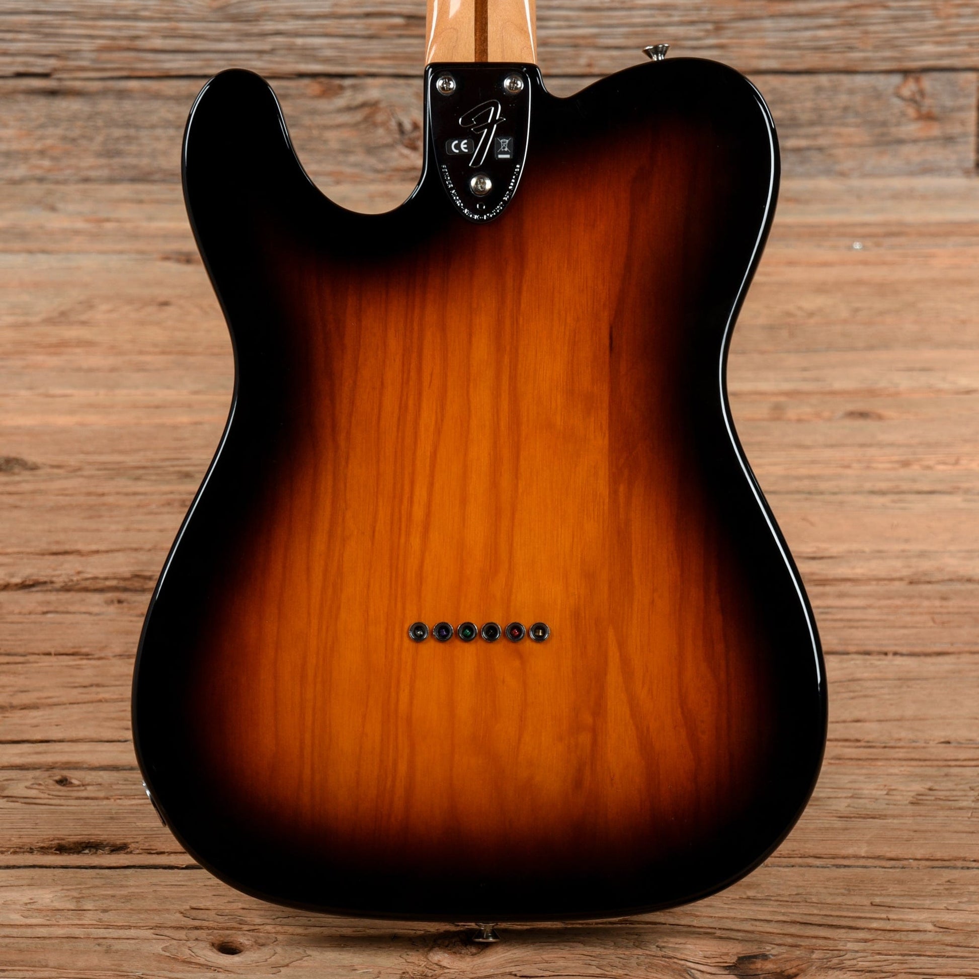 Fender Classic Series 72 Thinline Telecaster Sunburst 2010 Electric Guitars / Semi-Hollow