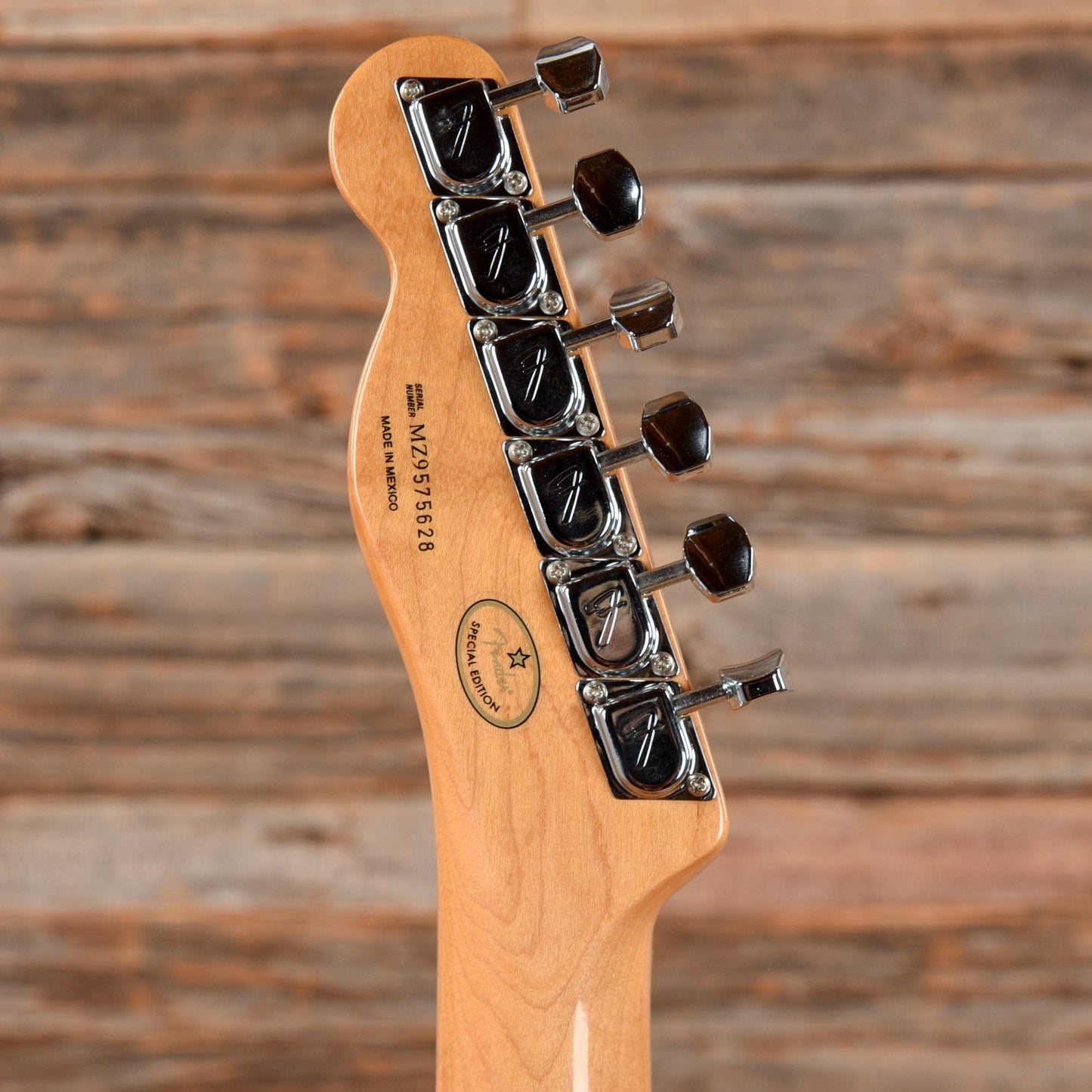 Fender Classic Series 72 Thinline Telecaster Sunburst 2010 Electric Guitars / Semi-Hollow