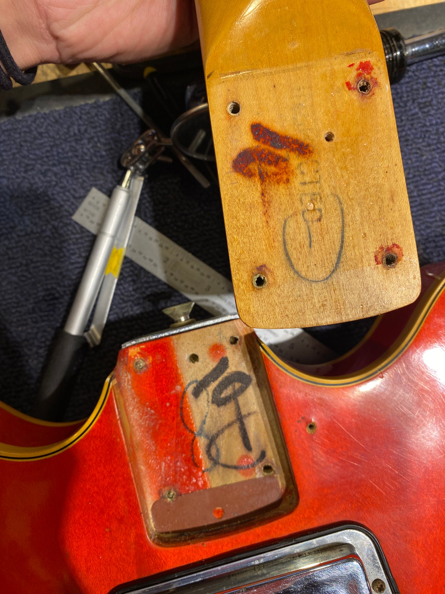 Fender Coronado II Cherry 1967 Electric Guitars / Semi-Hollow