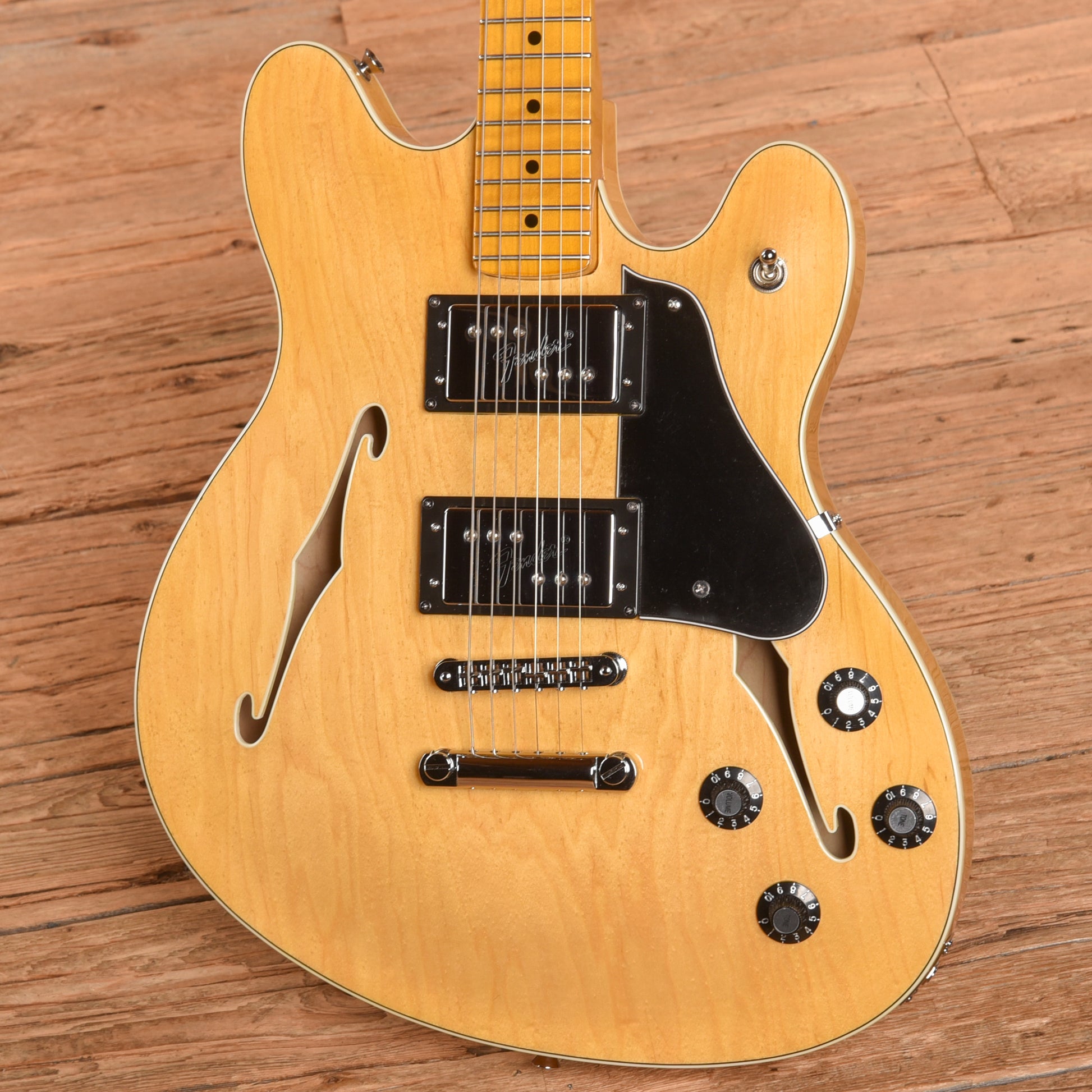 Fender Modern Player Starcaster Natural 2015 Electric Guitars / Semi-Hollow