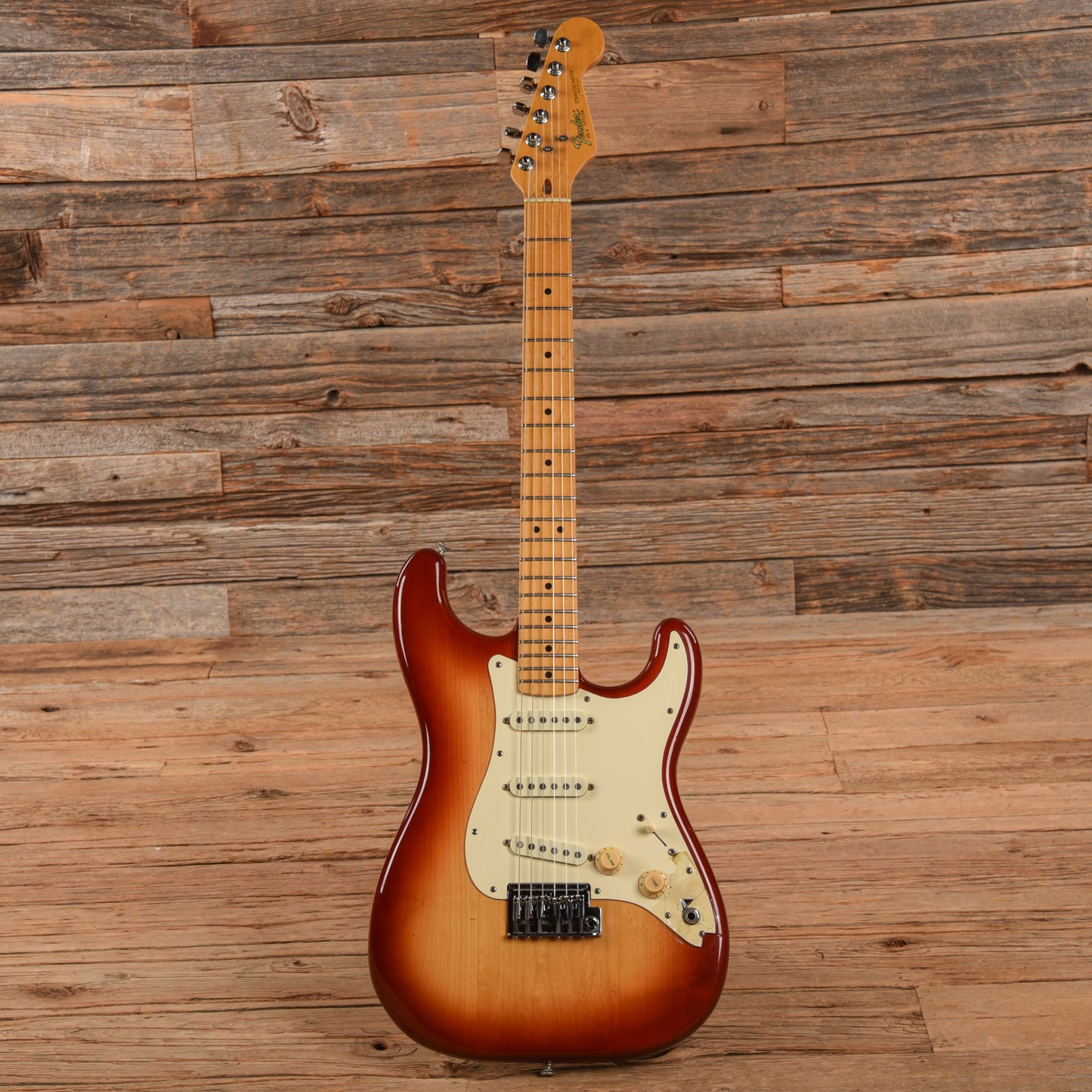 Fender 2-Knob Stratocaster Sienna Sunburst 1983 Electric Guitars / Solid Body