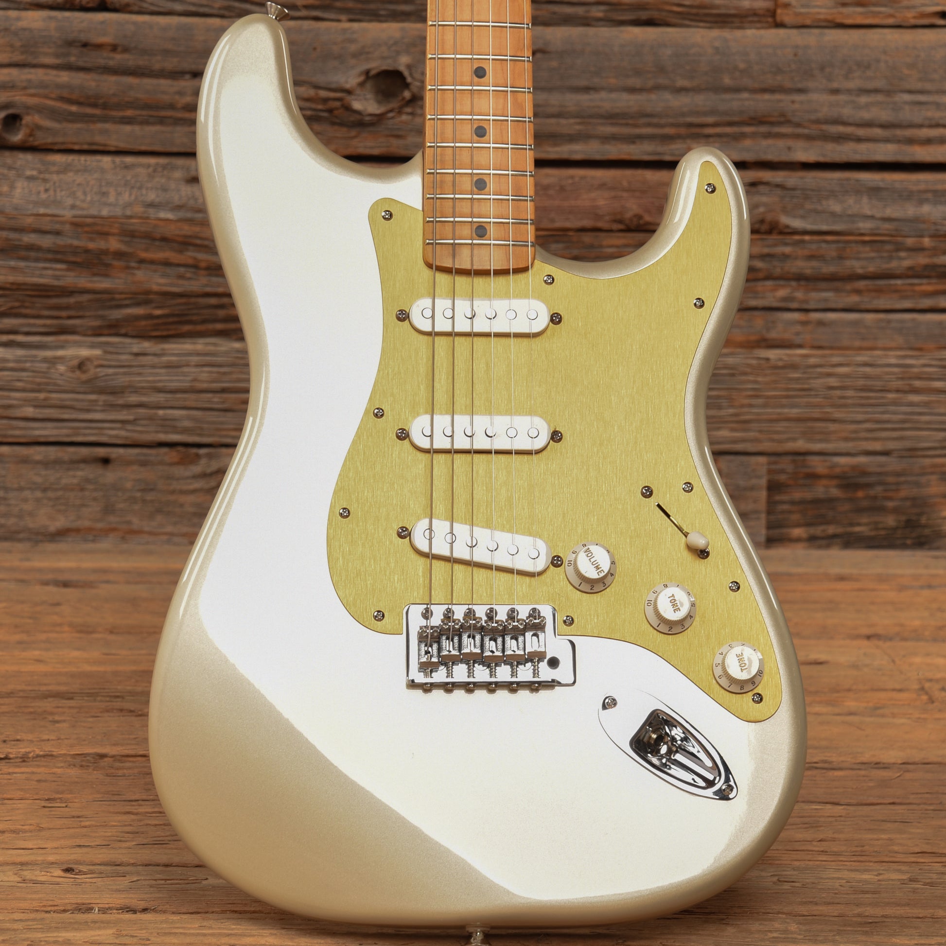 Fender 60th Anniversary Standard Strat Blizzard Pearl 2006 Electric Guitars / Solid Body