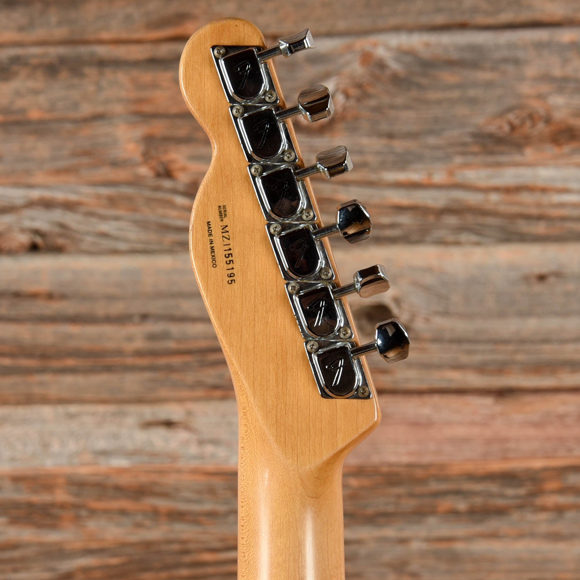 Fender 72 Telecaster Deluxe Black 2001 Electric Guitars / Solid Body
