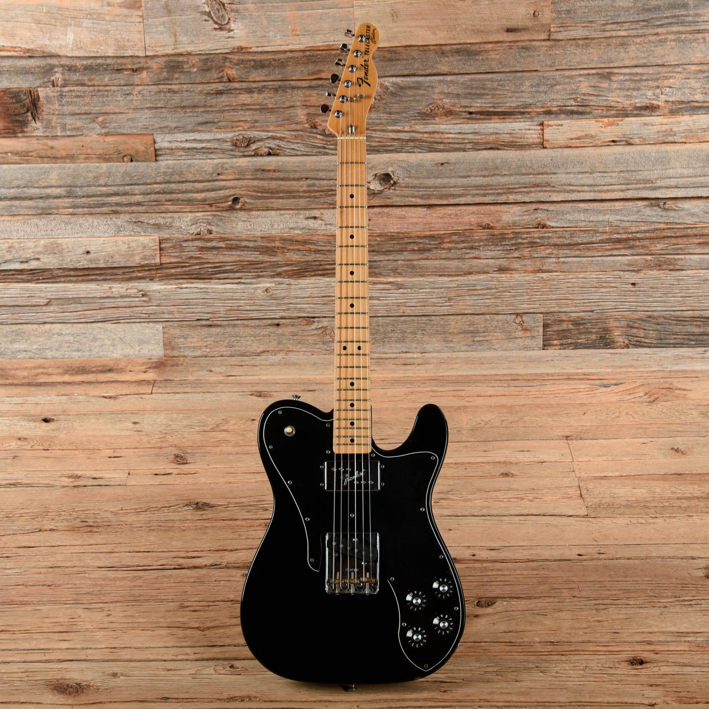 Fender 72 Telecaster Deluxe Black 2001 Electric Guitars / Solid Body