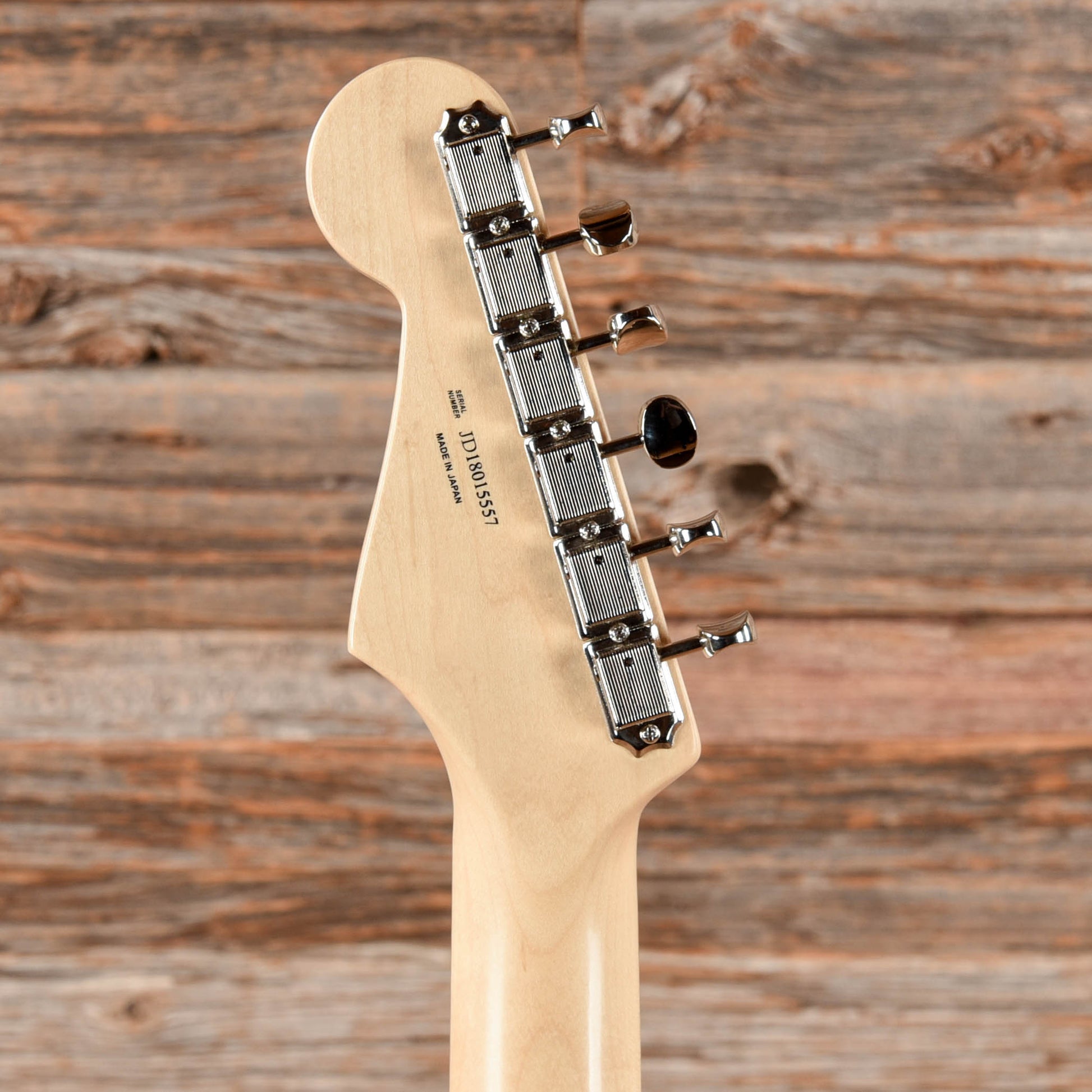 Fender Aerodyne Classic Stratocaster 3-Color Sunburst 2019 Electric Guitars / Solid Body