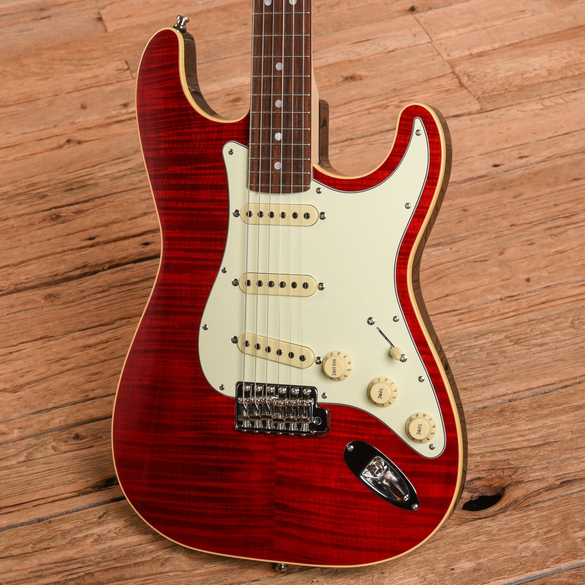 Fender Aerodyne Classic Stratocaster Crimson Red Transparent 2019 Electric Guitars / Solid Body