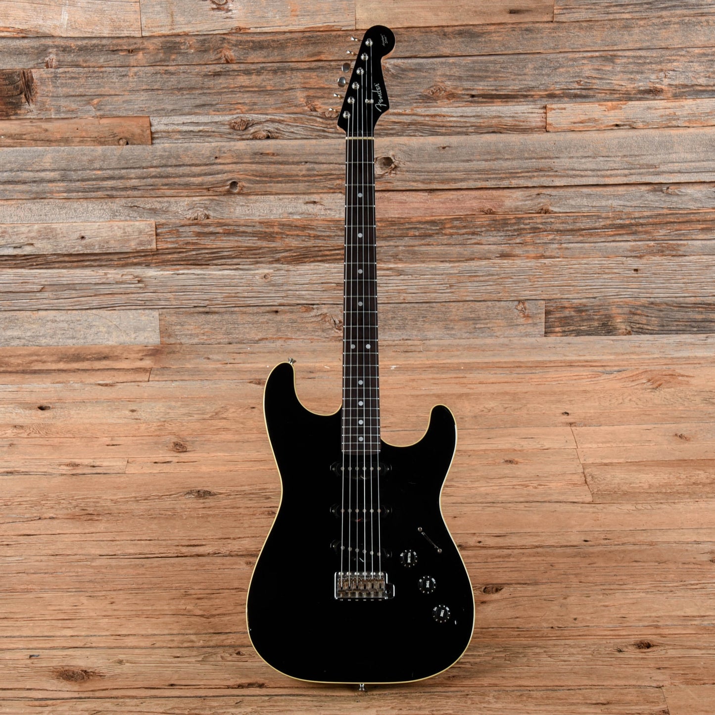 Fender Aerodyne Stratocaster Black 2005 Electric Guitars / Solid Body