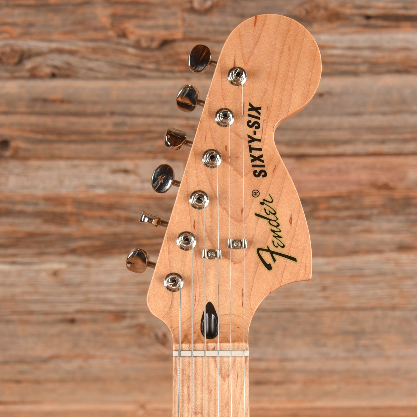 Fender Alternate Reality Sixty-Six Sunburst 2018 Electric Guitars / Solid Body