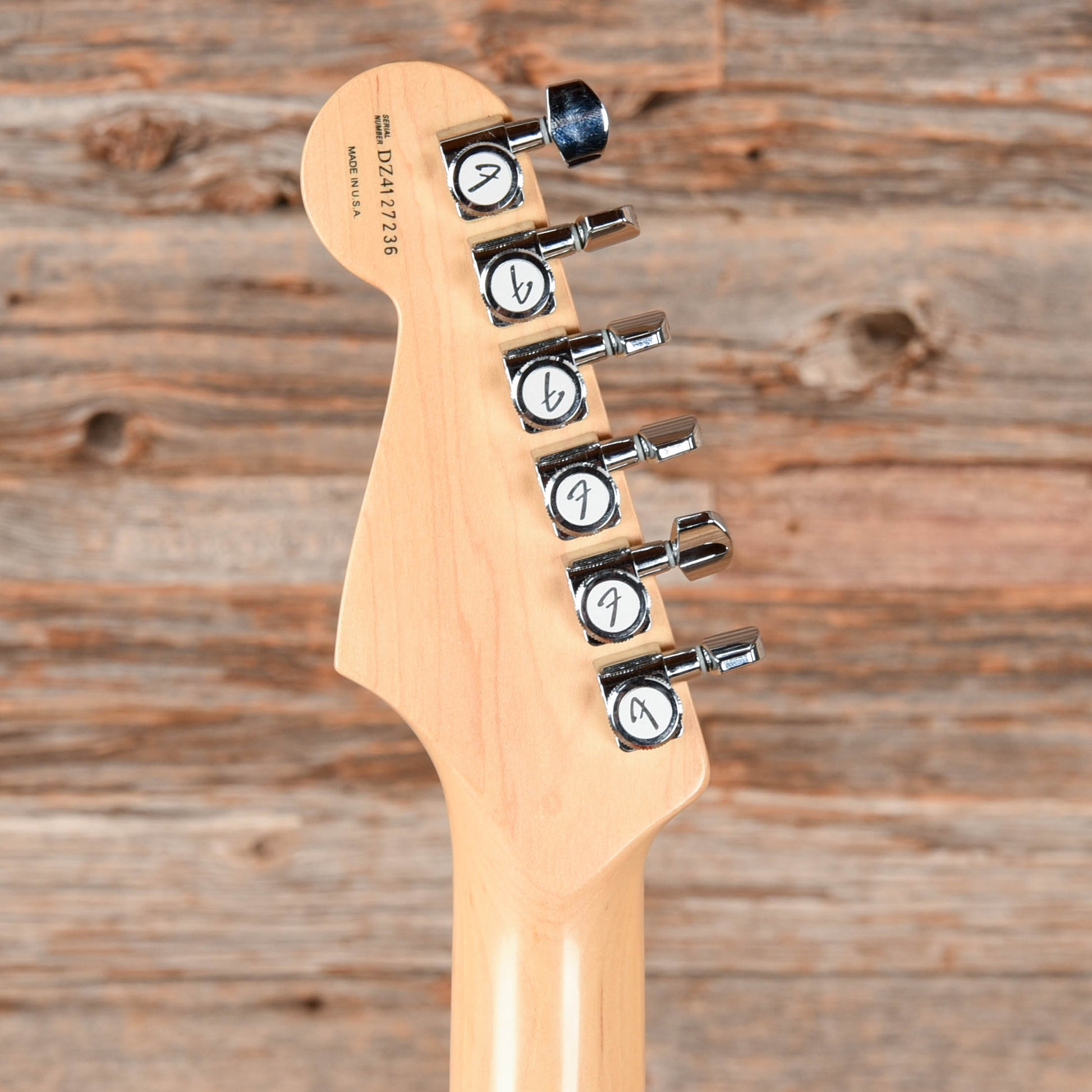 Fender American Deluxe Stratocaster Autumn Blaze Metallic 2005 Electric Guitars / Solid Body