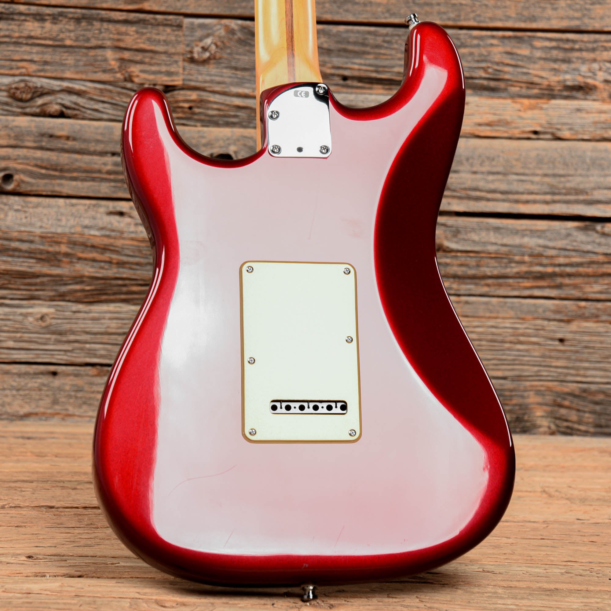 Fender American Deluxe Stratocaster Candy Apple Red 2004 Electric Guitars / Solid Body