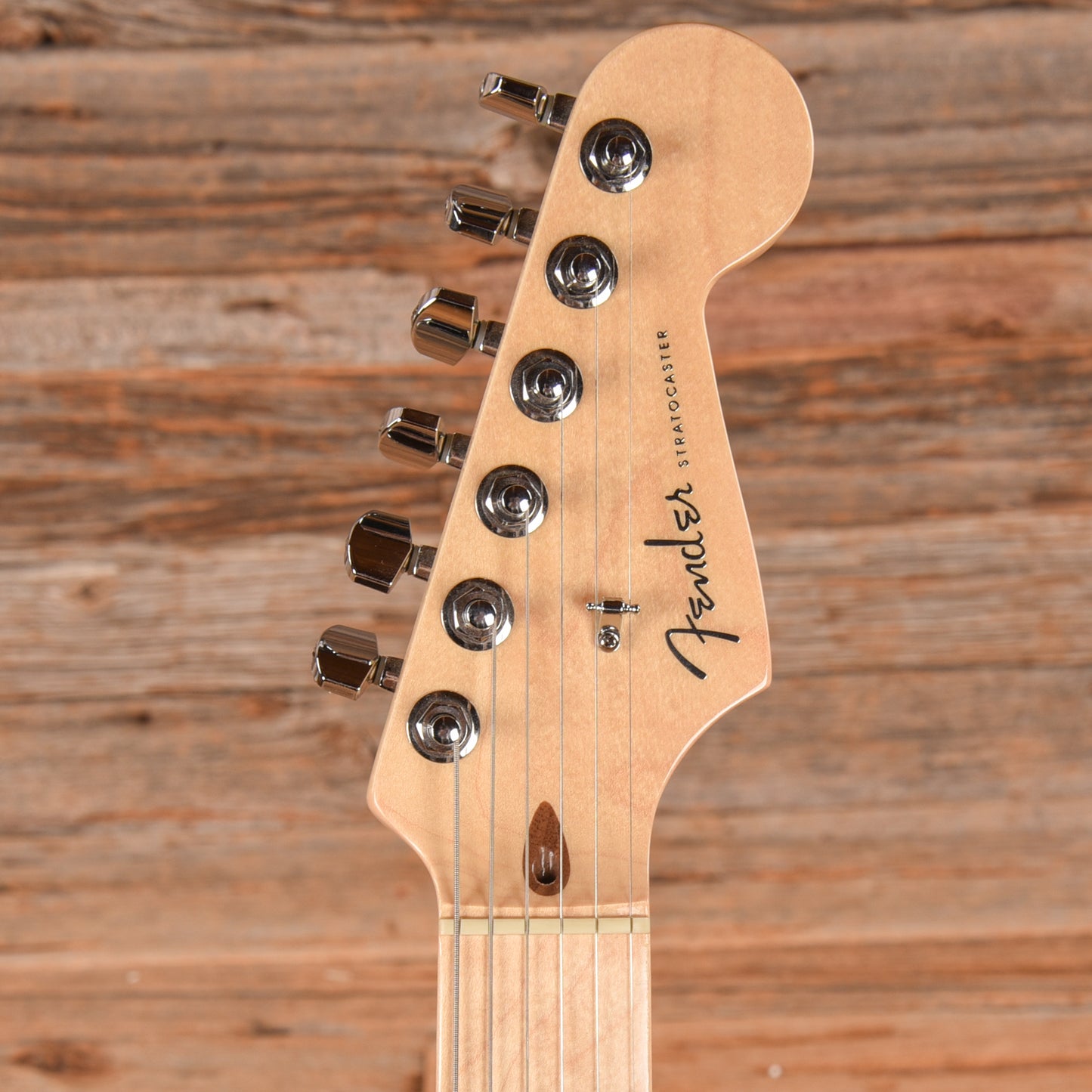 Fender American Deluxe Stratocaster Cherry Sunburst 2008 Electric Guitars / Solid Body