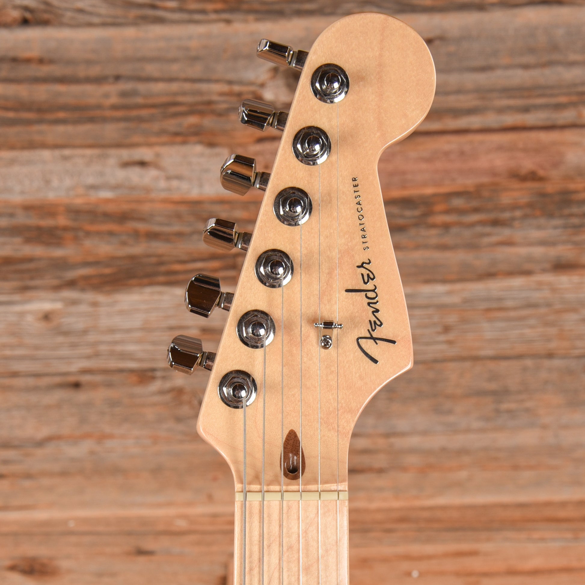 Fender American Deluxe Stratocaster Cherry Sunburst 2008 Electric Guitars / Solid Body